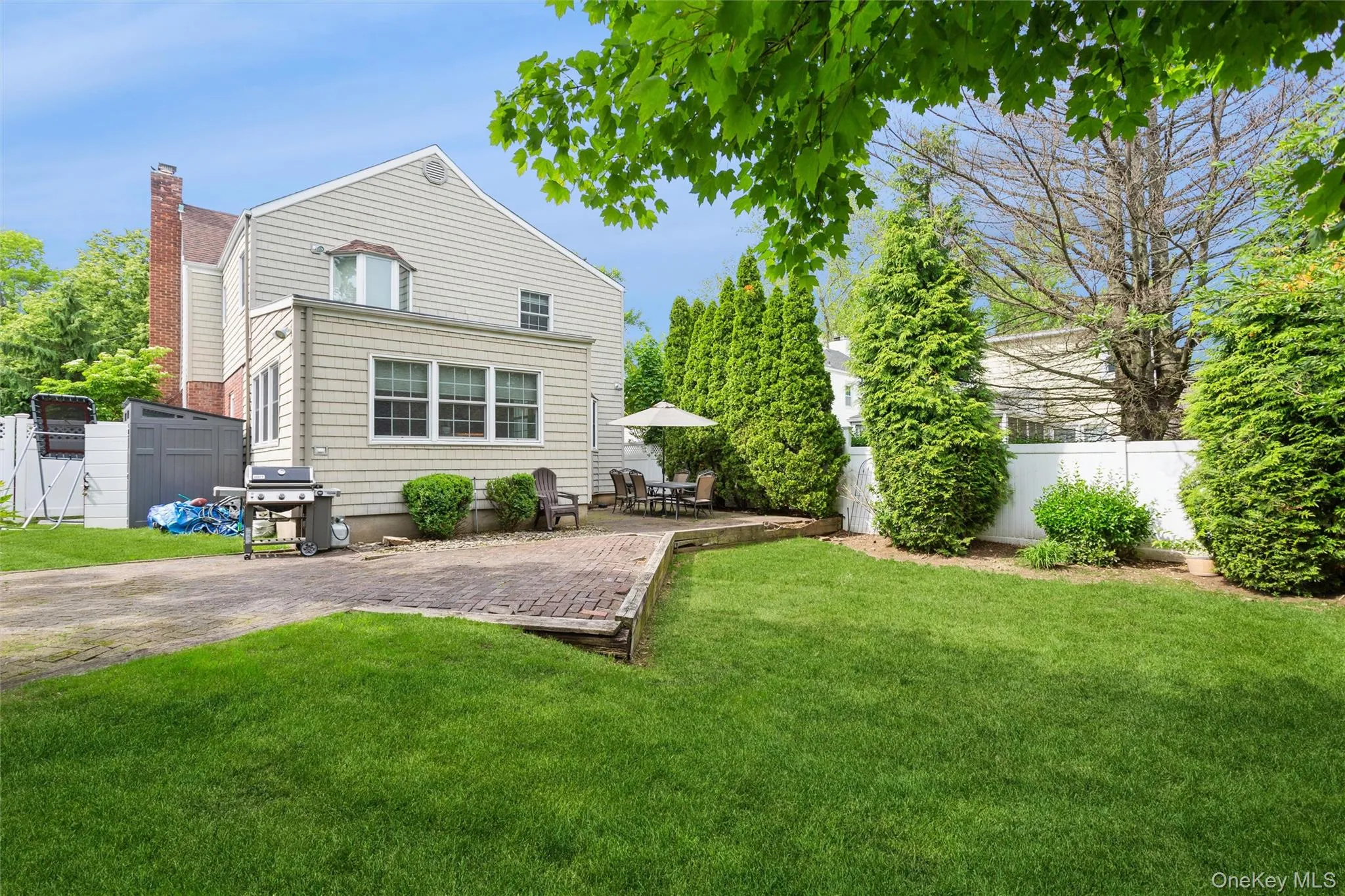 6 Newkirk Avenue, Hempstead, NY, 4 Bedrooms Bedrooms, 8 Rooms Rooms,2 BathroomsBathrooms,Residential,For Rent,Newkirk,0,1003823 6 Newkirk Avenue, Hempstead, NY, 4 Bedrooms Bedrooms, 8 Rooms Rooms,2 BathroomsBathrooms,Residential,For Rent,Newkirk,0,1003823