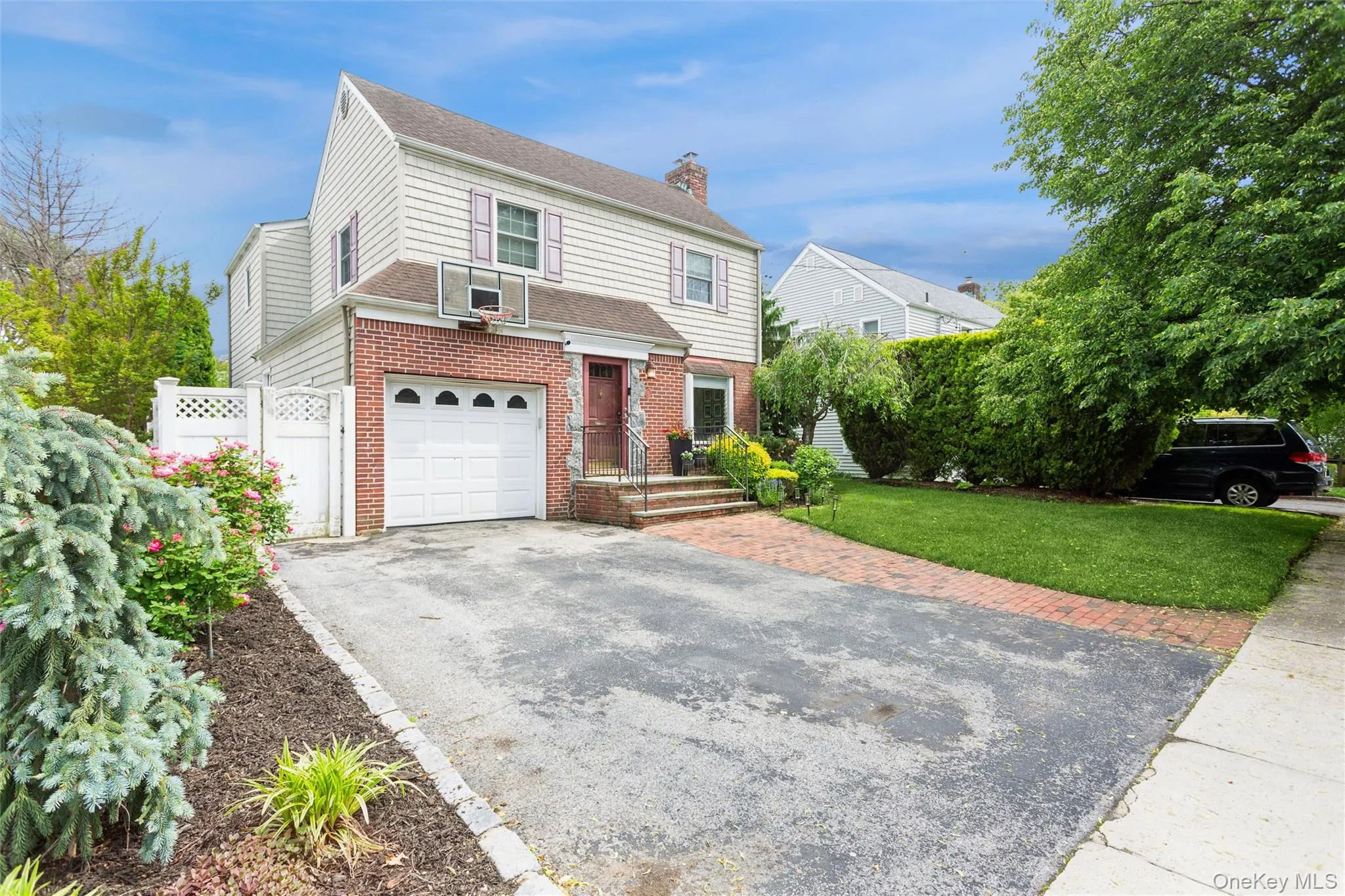 6 Newkirk Avenue, Hempstead, NY, 4 Bedrooms Bedrooms, 8 Rooms Rooms,2 BathroomsBathrooms,Residential,For Rent,Newkirk,0,1003823 6 Newkirk Avenue, Hempstead, NY, 4 Bedrooms Bedrooms, 8 Rooms Rooms,2 BathroomsBathrooms,Residential,For Rent,Newkirk,0,1003823