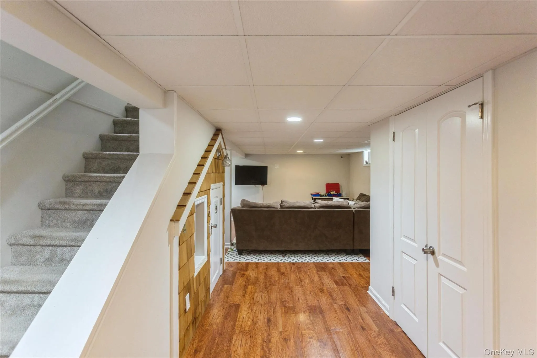 6 Newkirk Avenue, Hempstead, NY, 4 Bedrooms Bedrooms, 8 Rooms Rooms,2 BathroomsBathrooms,Residential,For Rent,Newkirk,0,1003823 6 Newkirk Avenue, Hempstead, NY, 4 Bedrooms Bedrooms, 8 Rooms Rooms,2 BathroomsBathrooms,Residential,For Rent,Newkirk,0,1003823