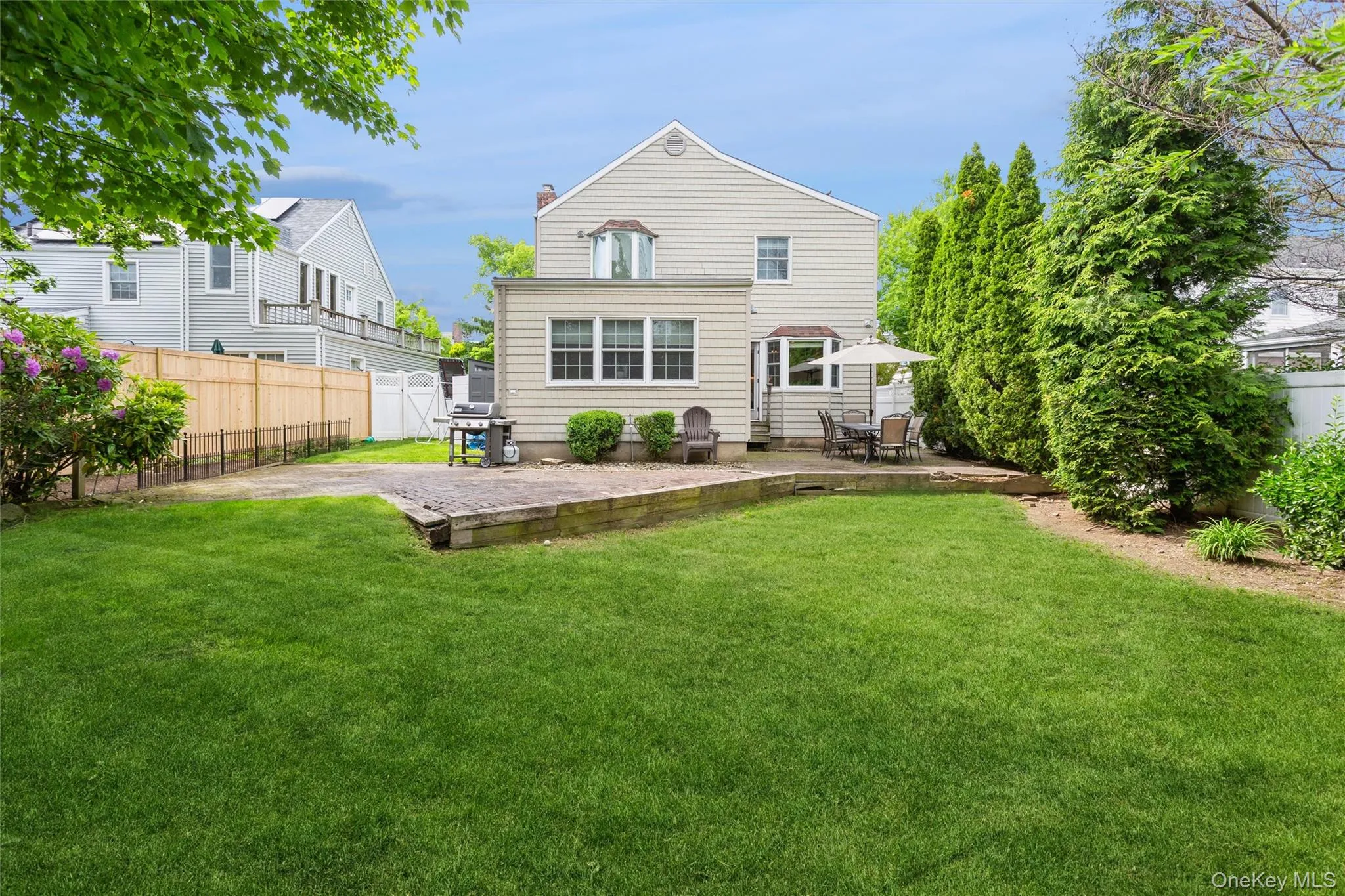 6 Newkirk Avenue, Hempstead, NY, 4 Bedrooms Bedrooms, 8 Rooms Rooms,2 BathroomsBathrooms,Residential,For Rent,Newkirk,0,1003823 6 Newkirk Avenue, Hempstead, NY, 4 Bedrooms Bedrooms, 8 Rooms Rooms,2 BathroomsBathrooms,Residential,For Rent,Newkirk,0,1003823