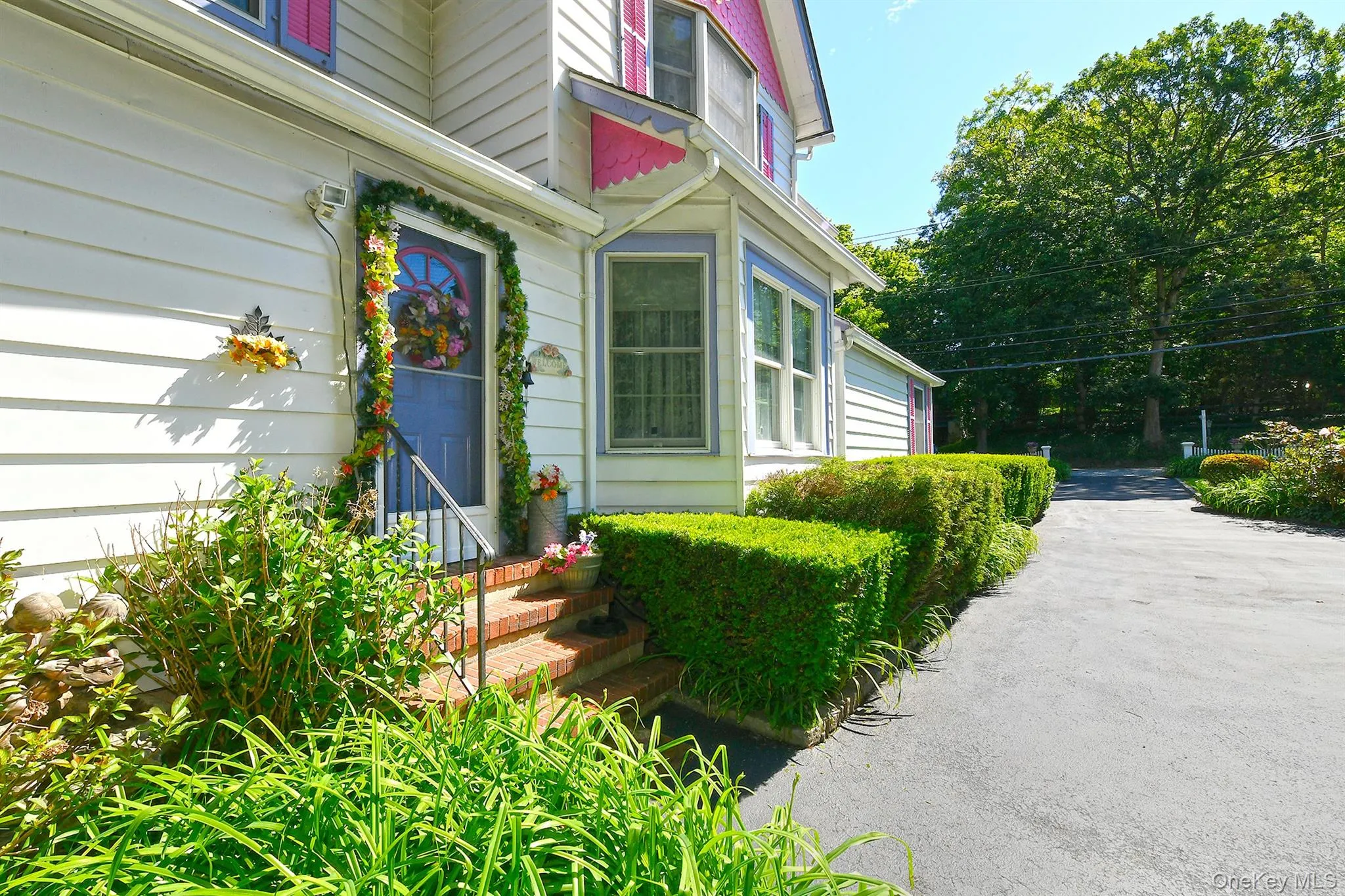 277 Vernon Valley Road, Huntington, NY, 3 Bedrooms Bedrooms, 7 Rooms Rooms,2 BathroomsBathrooms,Residential,For Rent,Vernon Valley,0,1003824 277 Vernon Valley Road, Huntington, NY, 3 Bedrooms Bedrooms, 7 Rooms Rooms,2 BathroomsBathrooms,Residential,For Rent,Vernon Valley,0,1003824