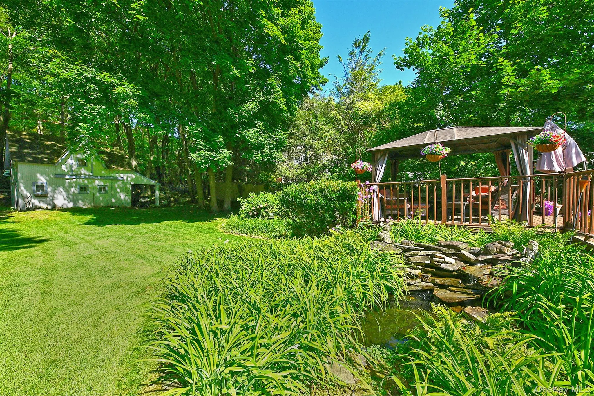 277 Vernon Valley Road, Huntington, NY, 3 Bedrooms Bedrooms, 7 Rooms Rooms,2 BathroomsBathrooms,Residential,For Rent,Vernon Valley,0,1003824 277 Vernon Valley Road, Huntington, NY, 3 Bedrooms Bedrooms, 7 Rooms Rooms,2 BathroomsBathrooms,Residential,For Rent,Vernon Valley,0,1003824