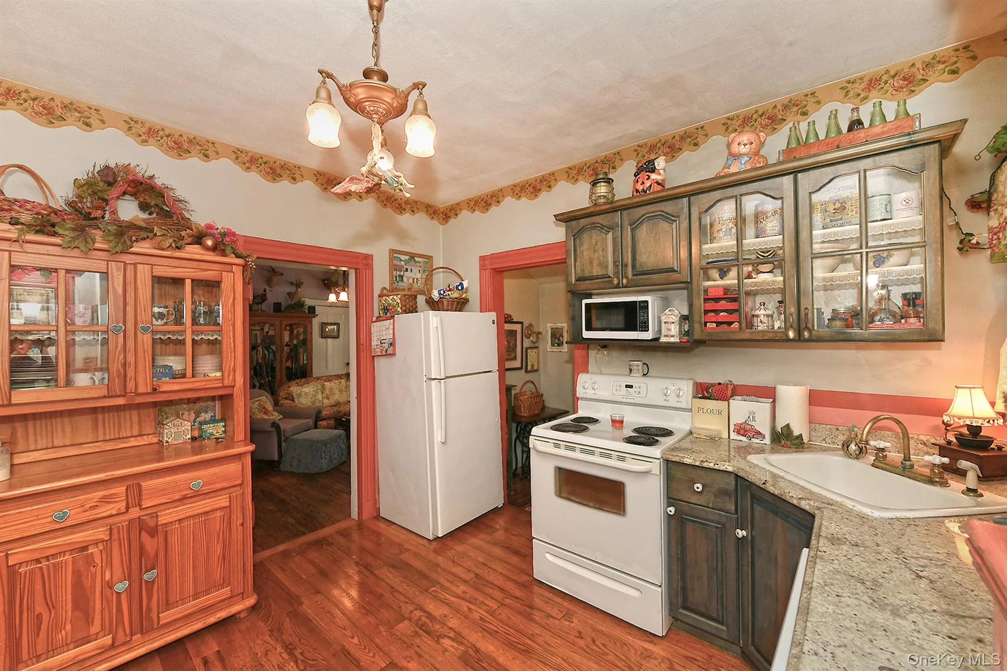 277 Vernon Valley Road, Huntington, NY, 3 Bedrooms Bedrooms, 7 Rooms Rooms,2 BathroomsBathrooms,Residential,For Rent,Vernon Valley,0,1003824 277 Vernon Valley Road, Huntington, NY, 3 Bedrooms Bedrooms, 7 Rooms Rooms,2 BathroomsBathrooms,Residential,For Rent,Vernon Valley,0,1003824