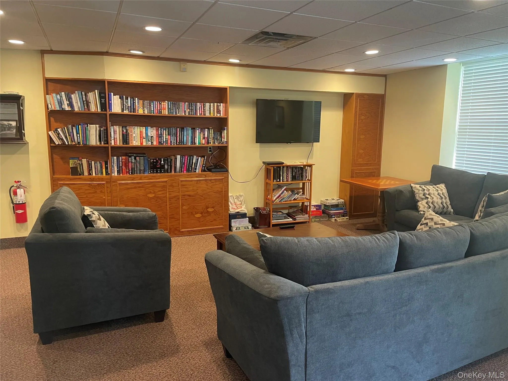9 Edinburgh Drive, Peekskill, NY, 2 Bedrooms Bedrooms, 5 Rooms Rooms,2 BathroomsBathrooms,Residential,For Rent,Edinburgh,0,1003825 9 Edinburgh Drive, Peekskill, NY, 2 Bedrooms Bedrooms, 5 Rooms Rooms,2 BathroomsBathrooms,Residential,For Rent,Edinburgh,0,1003825