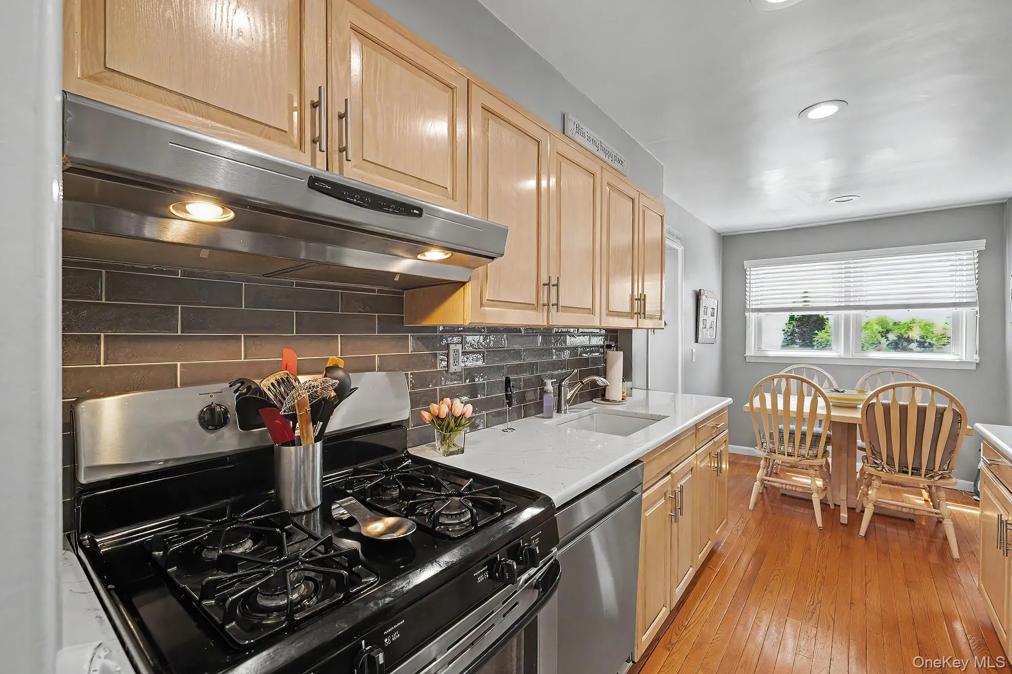 83 Whitman Road, Yonkers, NY, 3 Bedrooms Bedrooms, 7 Rooms Rooms,1 BathroomBathrooms,Residential,For Rent,Whitman,0,1003834 83 Whitman Road, Yonkers, NY, 3 Bedrooms Bedrooms, 7 Rooms Rooms,1 BathroomBathrooms,Residential,For Rent,Whitman,0,1003834