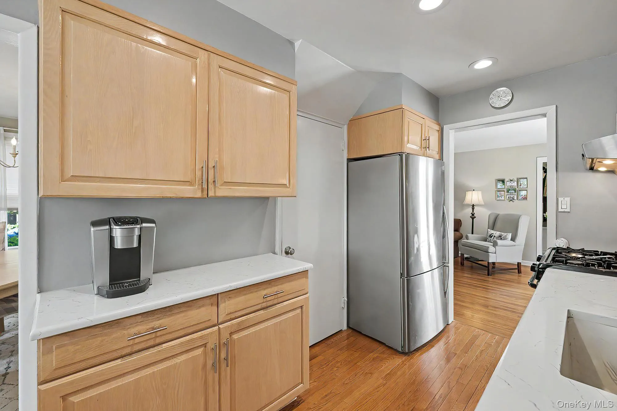 83 Whitman Road, Yonkers, NY, 3 Bedrooms Bedrooms, 7 Rooms Rooms,1 BathroomBathrooms,Residential,For Rent,Whitman,0,1003834 83 Whitman Road, Yonkers, NY, 3 Bedrooms Bedrooms, 7 Rooms Rooms,1 BathroomBathrooms,Residential,For Rent,Whitman,0,1003834
