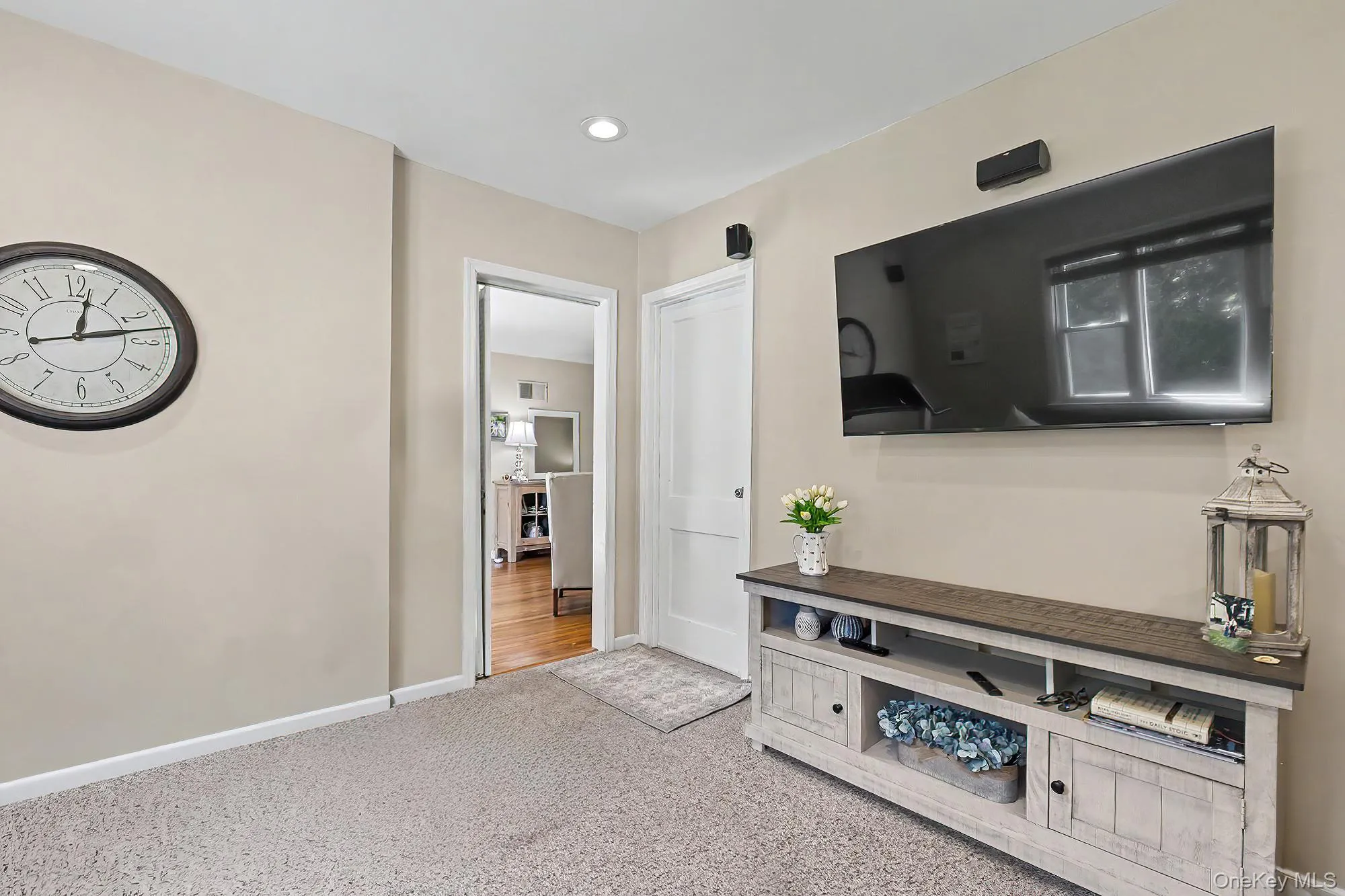 83 Whitman Road, Yonkers, NY, 3 Bedrooms Bedrooms, 7 Rooms Rooms,1 BathroomBathrooms,Residential,For Rent,Whitman,0,1003834 83 Whitman Road, Yonkers, NY, 3 Bedrooms Bedrooms, 7 Rooms Rooms,1 BathroomBathrooms,Residential,For Rent,Whitman,0,1003834