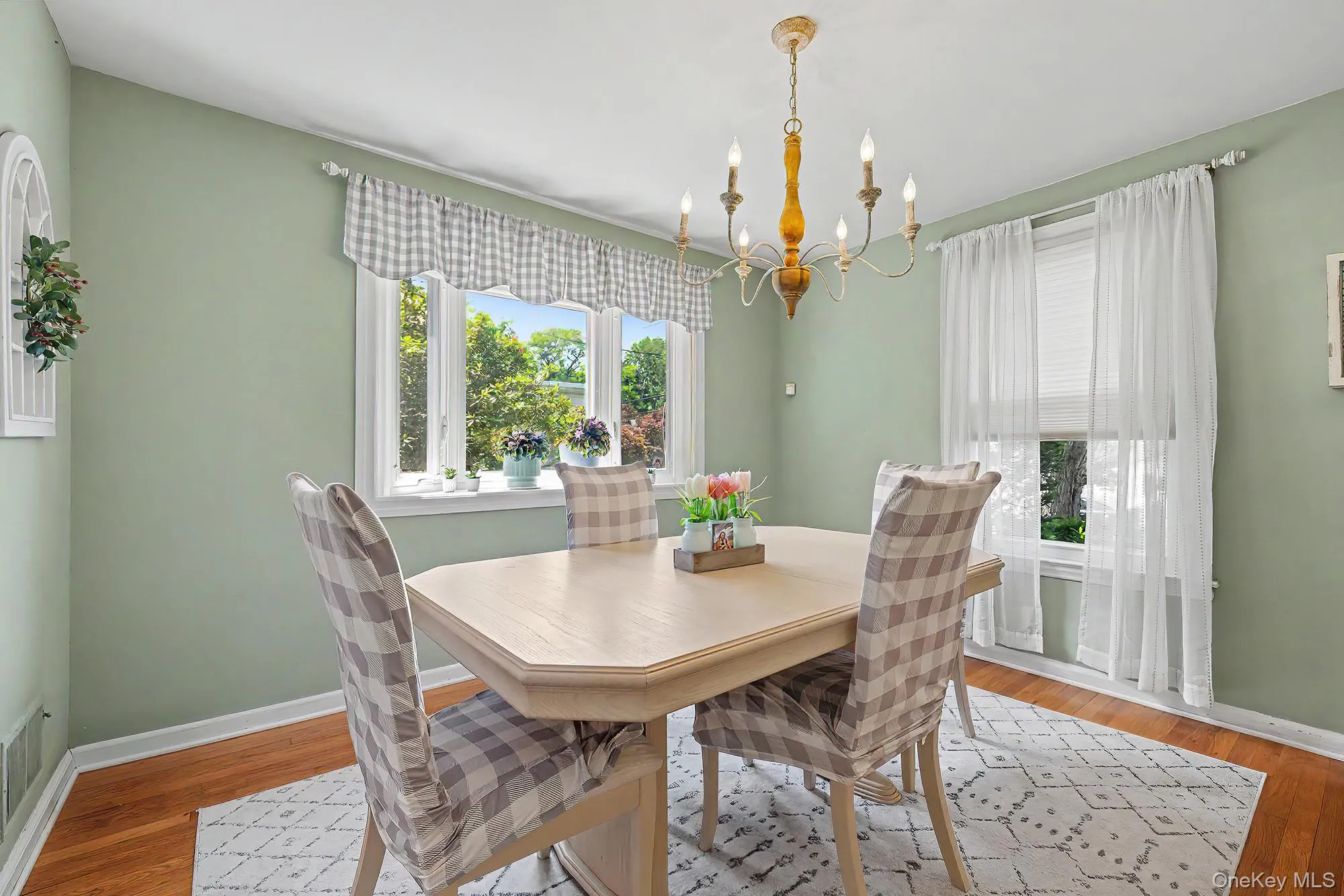 83 Whitman Road, Yonkers, NY, 3 Bedrooms Bedrooms, 7 Rooms Rooms,1 BathroomBathrooms,Residential,For Rent,Whitman,0,1003834 83 Whitman Road, Yonkers, NY, 3 Bedrooms Bedrooms, 7 Rooms Rooms,1 BathroomBathrooms,Residential,For Rent,Whitman,0,1003834