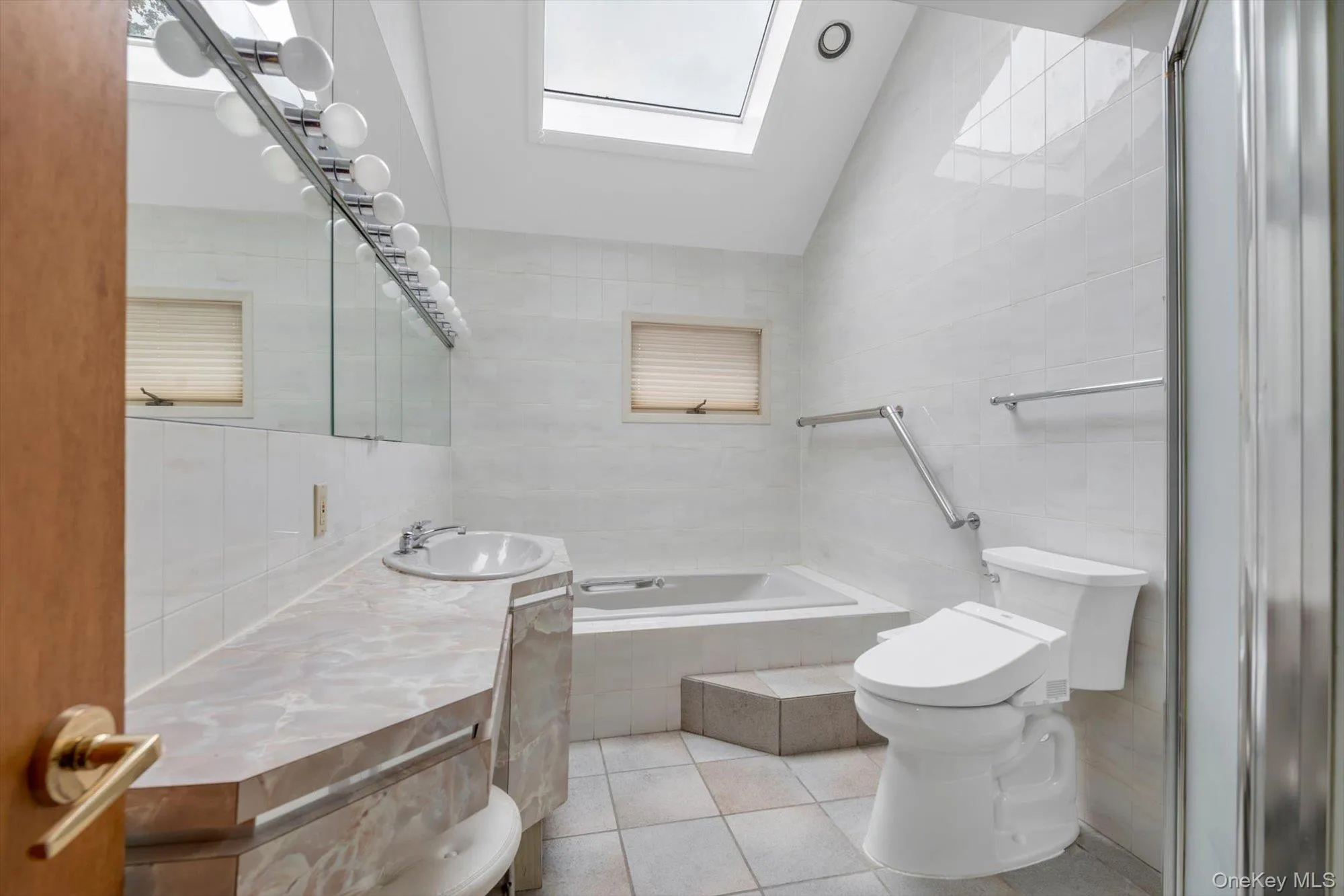 Spa-inspired bath Spa-inspired bath