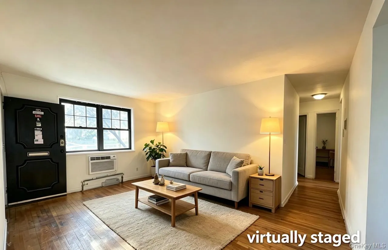 6722 136th Street, New York, NY, 3 Bedrooms Bedrooms, 6 Rooms Rooms,1 BathroomBathrooms,Residential,For Rent,136th Street,0,1003845 6722 136th Street, New York, NY, 3 Bedrooms Bedrooms, 6 Rooms Rooms,1 BathroomBathrooms,Residential,For Rent,136th Street,0,1003845