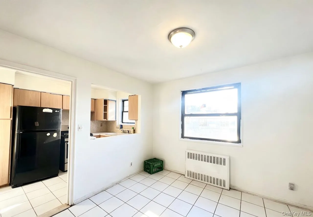 6722 136th Street, New York, NY, 3 Bedrooms Bedrooms, 6 Rooms Rooms,1 BathroomBathrooms,Residential,For Rent,136th Street,0,1003845 6722 136th Street, New York, NY, 3 Bedrooms Bedrooms, 6 Rooms Rooms,1 BathroomBathrooms,Residential,For Rent,136th Street,0,1003845
