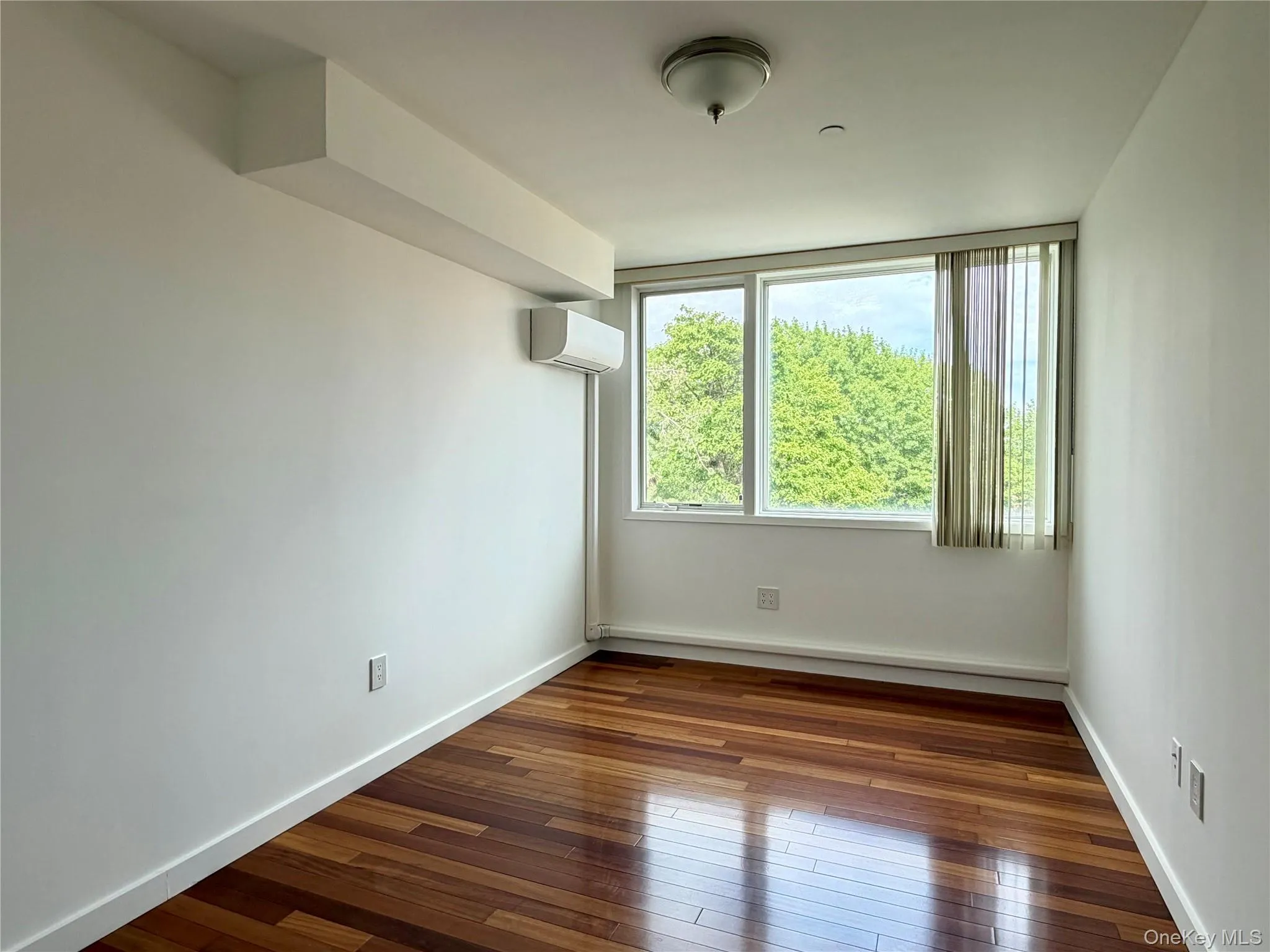 71-57 161st Street, New York, NY, 2 Bedrooms Bedrooms, 6 Rooms Rooms,2 BathroomsBathrooms,Residential Lease,For Rent,161st,0,1003846 71-57 161st Street, New York, NY, 2 Bedrooms Bedrooms, 6 Rooms Rooms,2 BathroomsBathrooms,Residential Lease,For Rent,161st,0,1003846