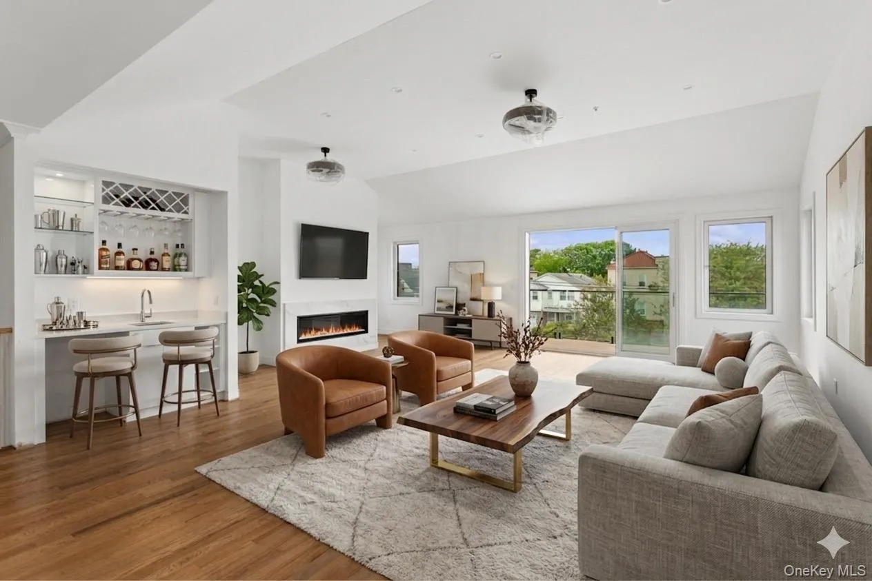 400 Olive Street, Long Beach, NY, 5 Bedrooms Bedrooms, 10 Rooms Rooms,5 BathroomsBathrooms,Residential,For Rent,Olive,0,1003847 400 Olive Street, Long Beach, NY, 5 Bedrooms Bedrooms, 10 Rooms Rooms,5 BathroomsBathrooms,Residential,For Rent,Olive,0,1003847
