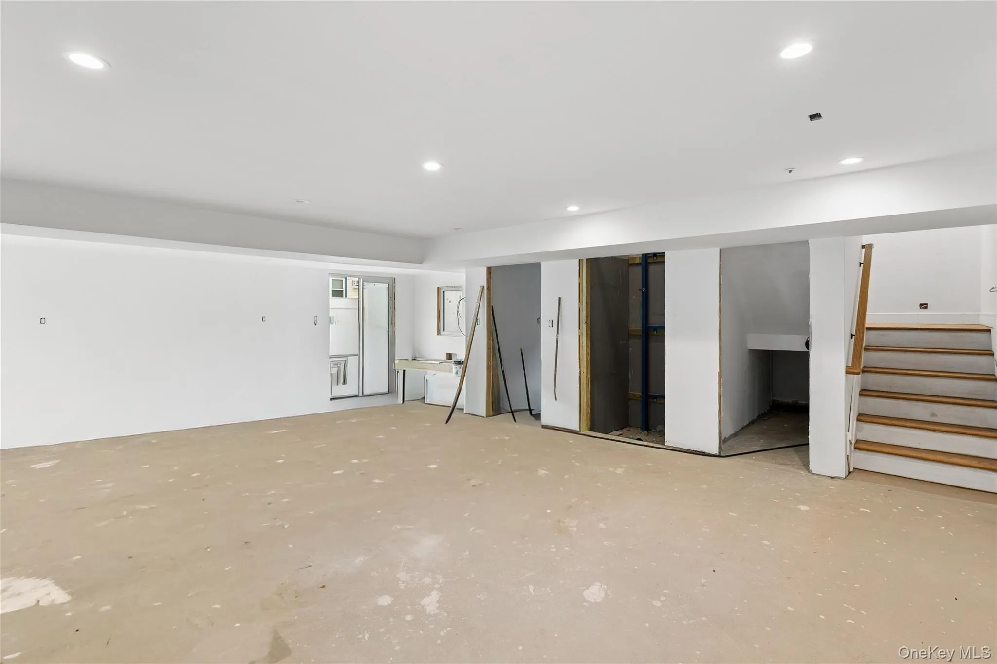 400 Olive Street, Long Beach, NY, 5 Bedrooms Bedrooms, 10 Rooms Rooms,5 BathroomsBathrooms,Residential,For Rent,Olive,0,1003847 400 Olive Street, Long Beach, NY, 5 Bedrooms Bedrooms, 10 Rooms Rooms,5 BathroomsBathrooms,Residential,For Rent,Olive,0,1003847