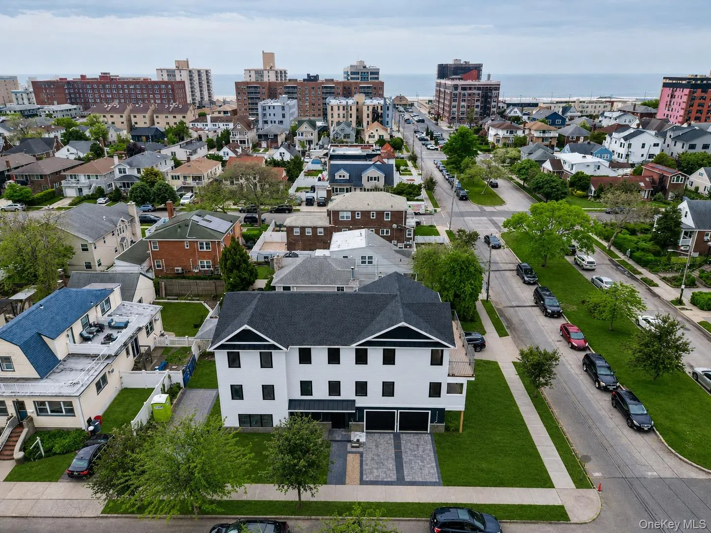 400 Olive Street, Long Beach, NY, 5 Bedrooms Bedrooms, 10 Rooms Rooms,5 BathroomsBathrooms,Residential,For Rent,Olive,0,1003847 400 Olive Street, Long Beach, NY, 5 Bedrooms Bedrooms, 10 Rooms Rooms,5 BathroomsBathrooms,Residential,For Rent,Olive,0,1003847