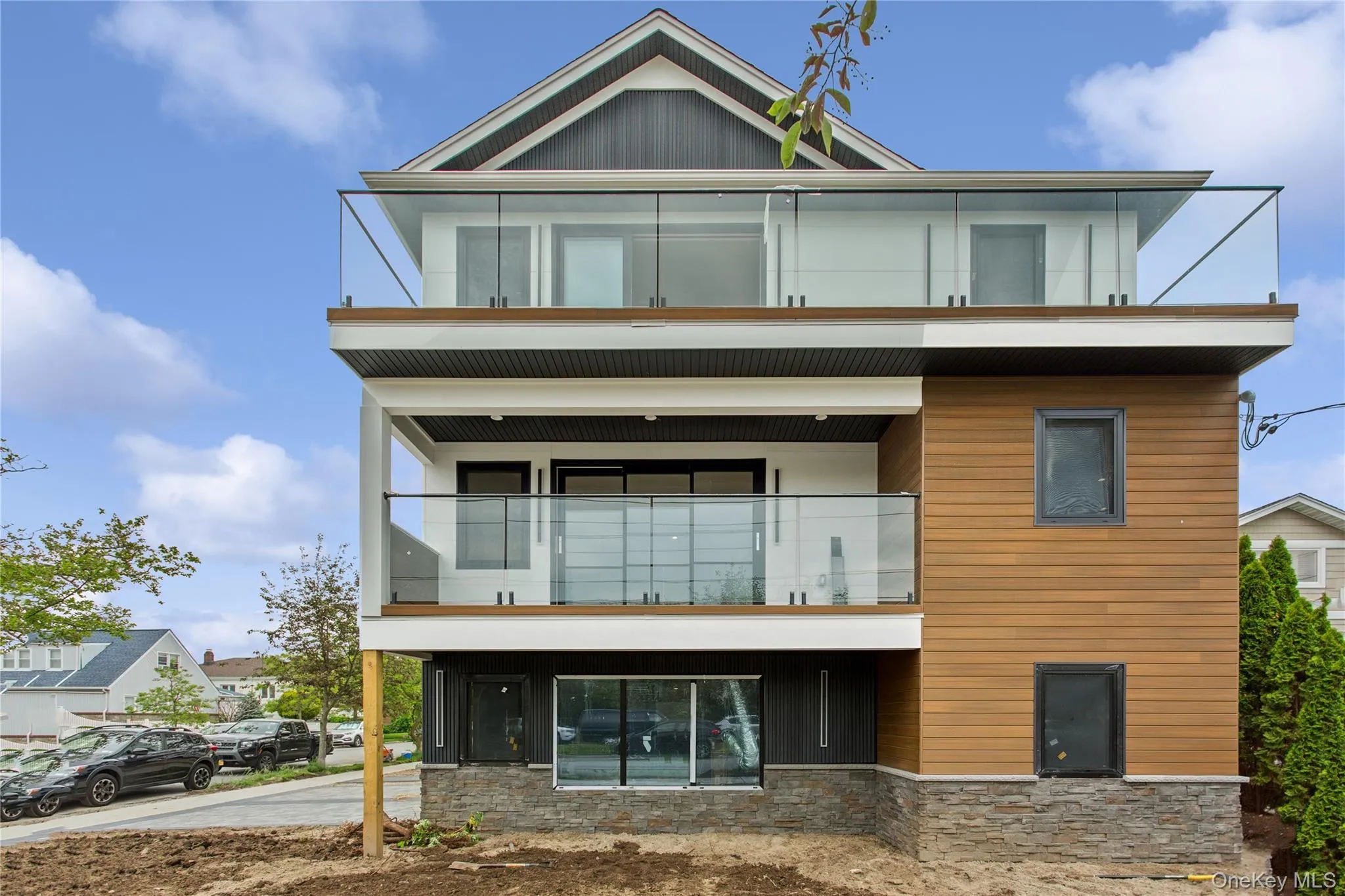 400 Olive Street, Long Beach, NY, 5 Bedrooms Bedrooms, 10 Rooms Rooms,5 BathroomsBathrooms,Residential,For Rent,Olive,0,1003847 400 Olive Street, Long Beach, NY, 5 Bedrooms Bedrooms, 10 Rooms Rooms,5 BathroomsBathrooms,Residential,For Rent,Olive,0,1003847