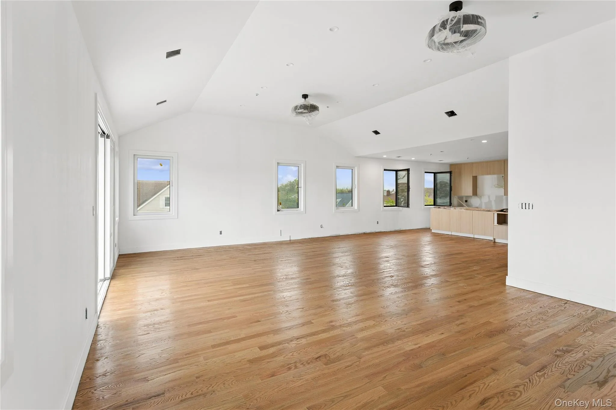 400 Olive Street, Long Beach, NY, 5 Bedrooms Bedrooms, 10 Rooms Rooms,5 BathroomsBathrooms,Residential,For Rent,Olive,0,1003847 400 Olive Street, Long Beach, NY, 5 Bedrooms Bedrooms, 10 Rooms Rooms,5 BathroomsBathrooms,Residential,For Rent,Olive,0,1003847