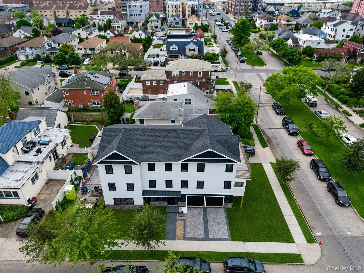400 Olive Street, Long Beach, NY, 5 Bedrooms Bedrooms, 10 Rooms Rooms,5 BathroomsBathrooms,Residential,For Rent,Olive,0,1003847 400 Olive Street, Long Beach, NY, 5 Bedrooms Bedrooms, 10 Rooms Rooms,5 BathroomsBathrooms,Residential,For Rent,Olive,0,1003847