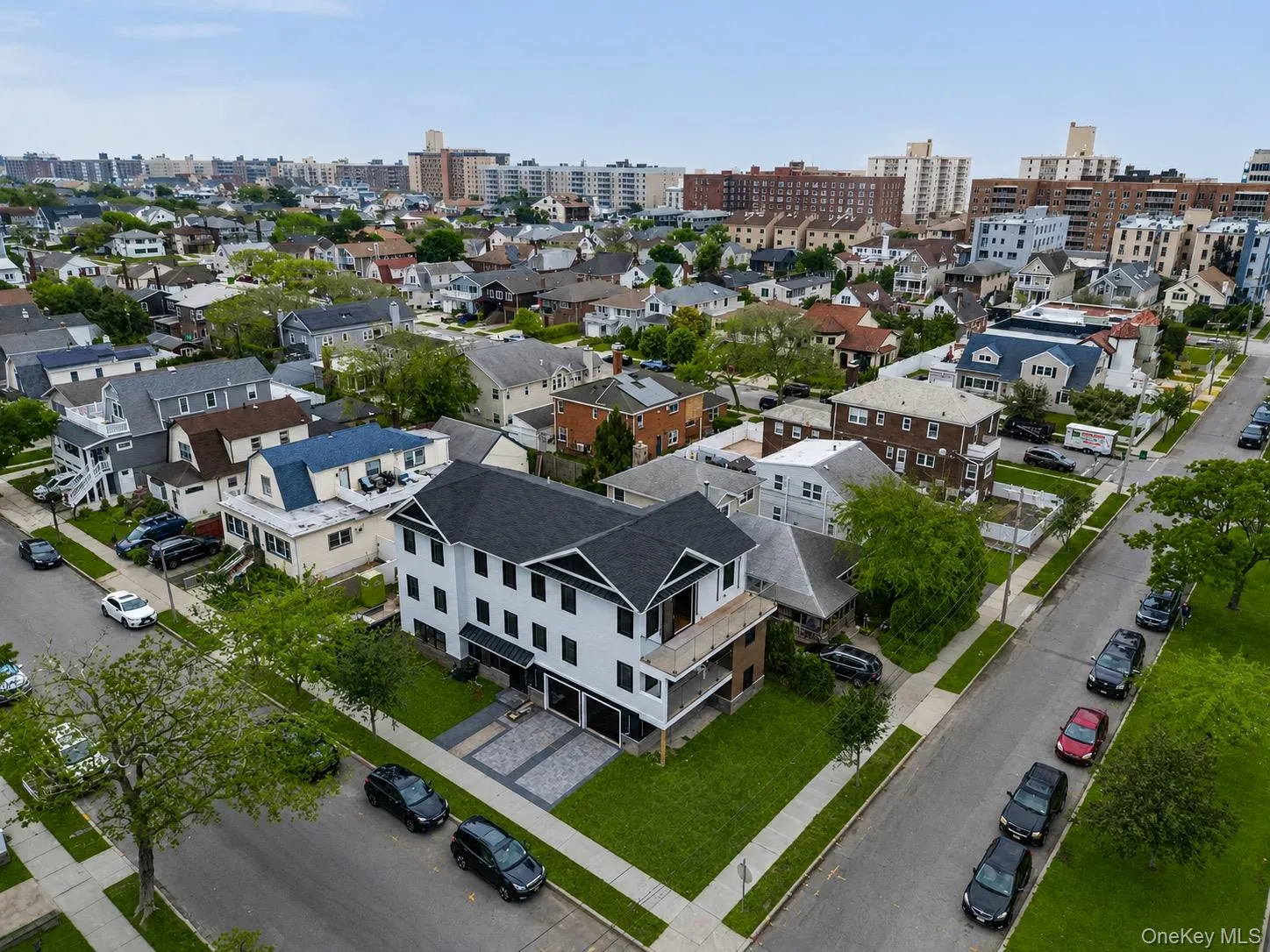 400 Olive Street, Long Beach, NY, 5 Bedrooms Bedrooms, 10 Rooms Rooms,5 BathroomsBathrooms,Residential,For Rent,Olive,0,1003847 400 Olive Street, Long Beach, NY, 5 Bedrooms Bedrooms, 10 Rooms Rooms,5 BathroomsBathrooms,Residential,For Rent,Olive,0,1003847