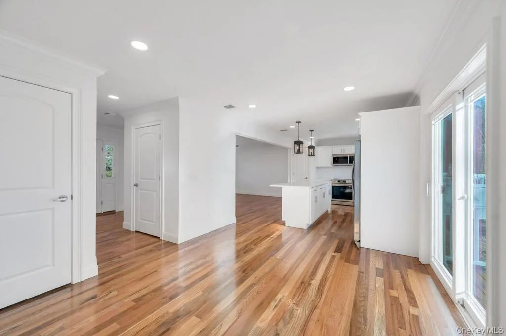 508 Starlight Drive, Brookhaven, NY, 6 Bedrooms Bedrooms, 8 Rooms Rooms,3 BathroomsBathrooms,Residential,For Rent,Starlight,0,1003850 508 Starlight Drive, Brookhaven, NY, 6 Bedrooms Bedrooms, 8 Rooms Rooms,3 BathroomsBathrooms,Residential,For Rent,Starlight,0,1003850