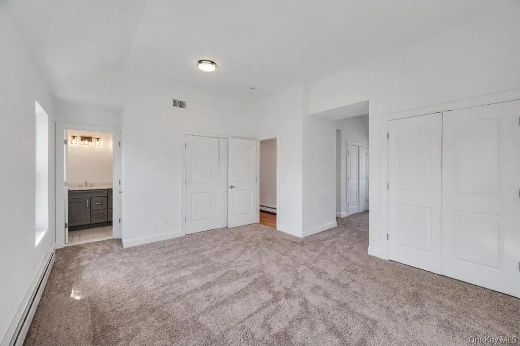508 Starlight Drive, Brookhaven, NY, 6 Bedrooms Bedrooms, 8 Rooms Rooms,3 BathroomsBathrooms,Residential,For Rent,Starlight,0,1003850 508 Starlight Drive, Brookhaven, NY, 6 Bedrooms Bedrooms, 8 Rooms Rooms,3 BathroomsBathrooms,Residential,For Rent,Starlight,0,1003850