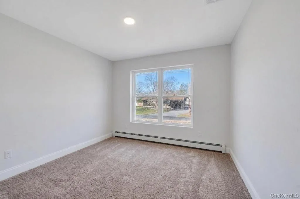 508 Starlight Drive, Brookhaven, NY, 6 Bedrooms Bedrooms, 8 Rooms Rooms,3 BathroomsBathrooms,Residential,For Rent,Starlight,0,1003850 508 Starlight Drive, Brookhaven, NY, 6 Bedrooms Bedrooms, 8 Rooms Rooms,3 BathroomsBathrooms,Residential,For Rent,Starlight,0,1003850