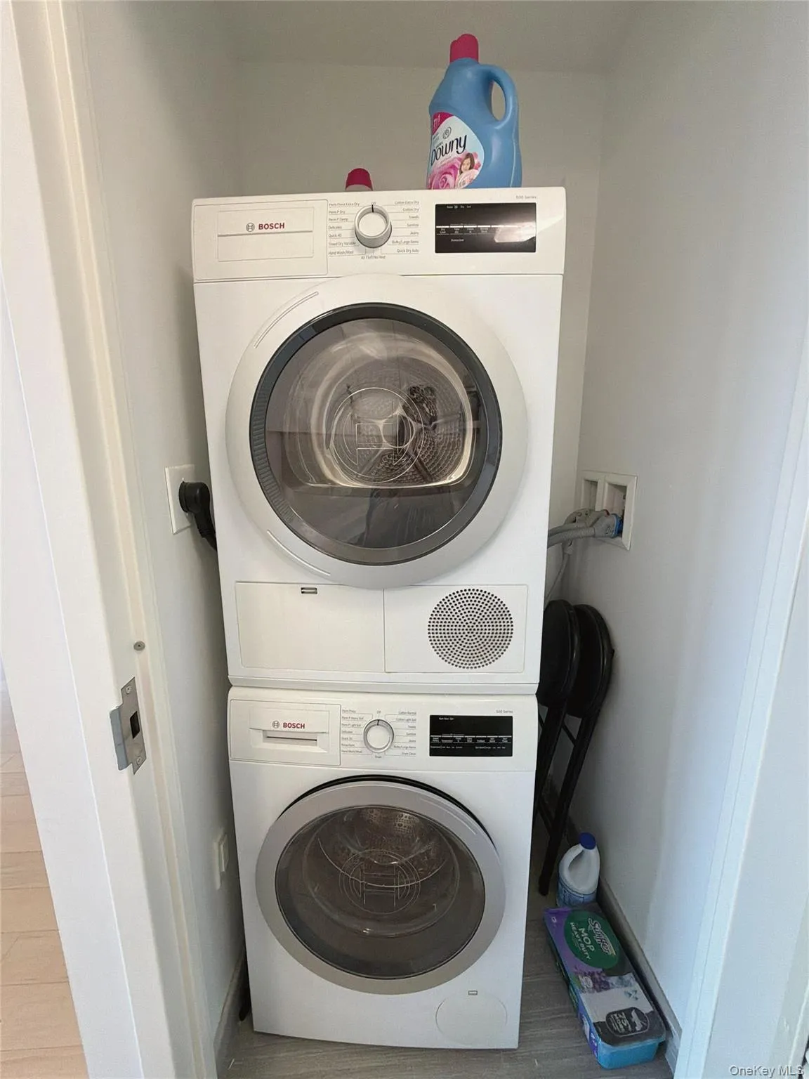 138-35 39th Avenue, New York, NY, 2 Bedrooms Bedrooms, 5 Rooms Rooms,2 BathroomsBathrooms,Residential Lease,For Rent,39th,0,1003855 138-35 39th Avenue, New York, NY, 2 Bedrooms Bedrooms, 5 Rooms Rooms,2 BathroomsBathrooms,Residential Lease,For Rent,39th,0,1003855