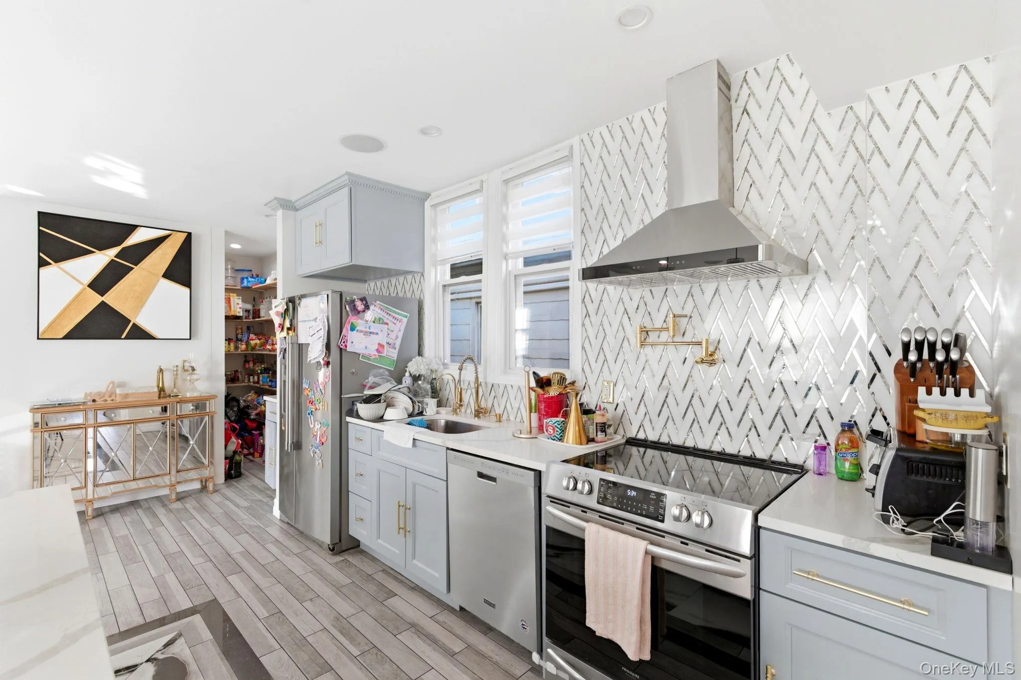 135 Beechwood Avenue, Mount Vernon, NY, 4 Bedrooms Bedrooms, 8 Rooms Rooms,2 BathroomsBathrooms,Residential,For Rent,Beechwood,0,1003856 135 Beechwood Avenue, Mount Vernon, NY, 4 Bedrooms Bedrooms, 8 Rooms Rooms,2 BathroomsBathrooms,Residential,For Rent,Beechwood,0,1003856