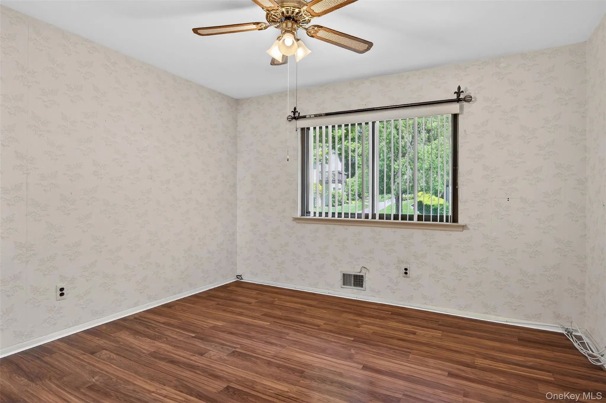 131 Columbia Court, Yorktown, NY, 2 Bedrooms Bedrooms, 5 Rooms Rooms,2 BathroomsBathrooms,Residential,For Rent,Columbia,0,1003861 131 Columbia Court, Yorktown, NY, 2 Bedrooms Bedrooms, 5 Rooms Rooms,2 BathroomsBathrooms,Residential,For Rent,Columbia,0,1003861