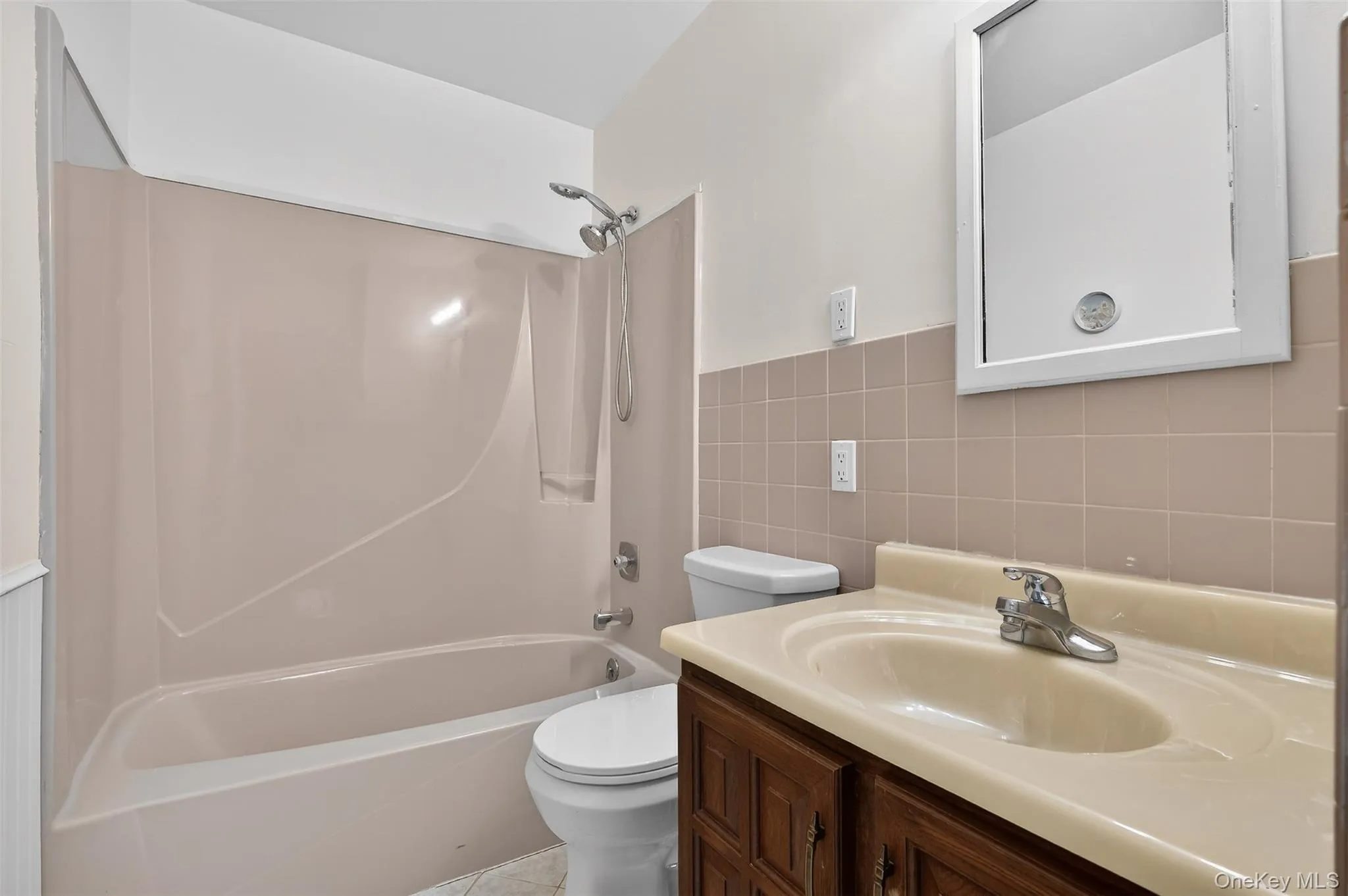 131 Columbia Court, Yorktown, NY, 2 Bedrooms Bedrooms, 5 Rooms Rooms,2 BathroomsBathrooms,Residential,For Rent,Columbia,0,1003861 131 Columbia Court, Yorktown, NY, 2 Bedrooms Bedrooms, 5 Rooms Rooms,2 BathroomsBathrooms,Residential,For Rent,Columbia,0,1003861