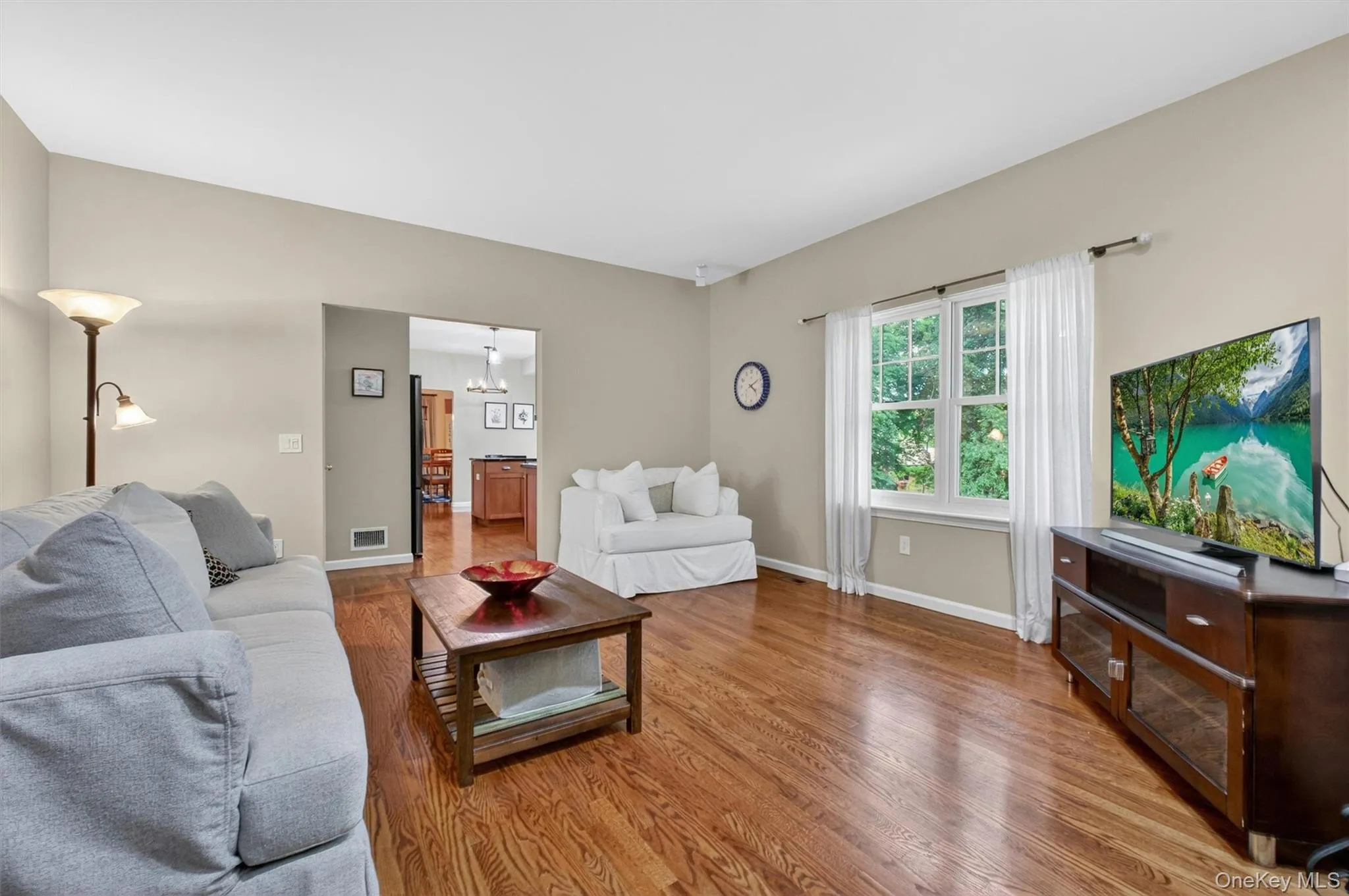 Spacious family room ideal for everyday living and entertaining. Spacious family room ideal for everyday living and entertaining.