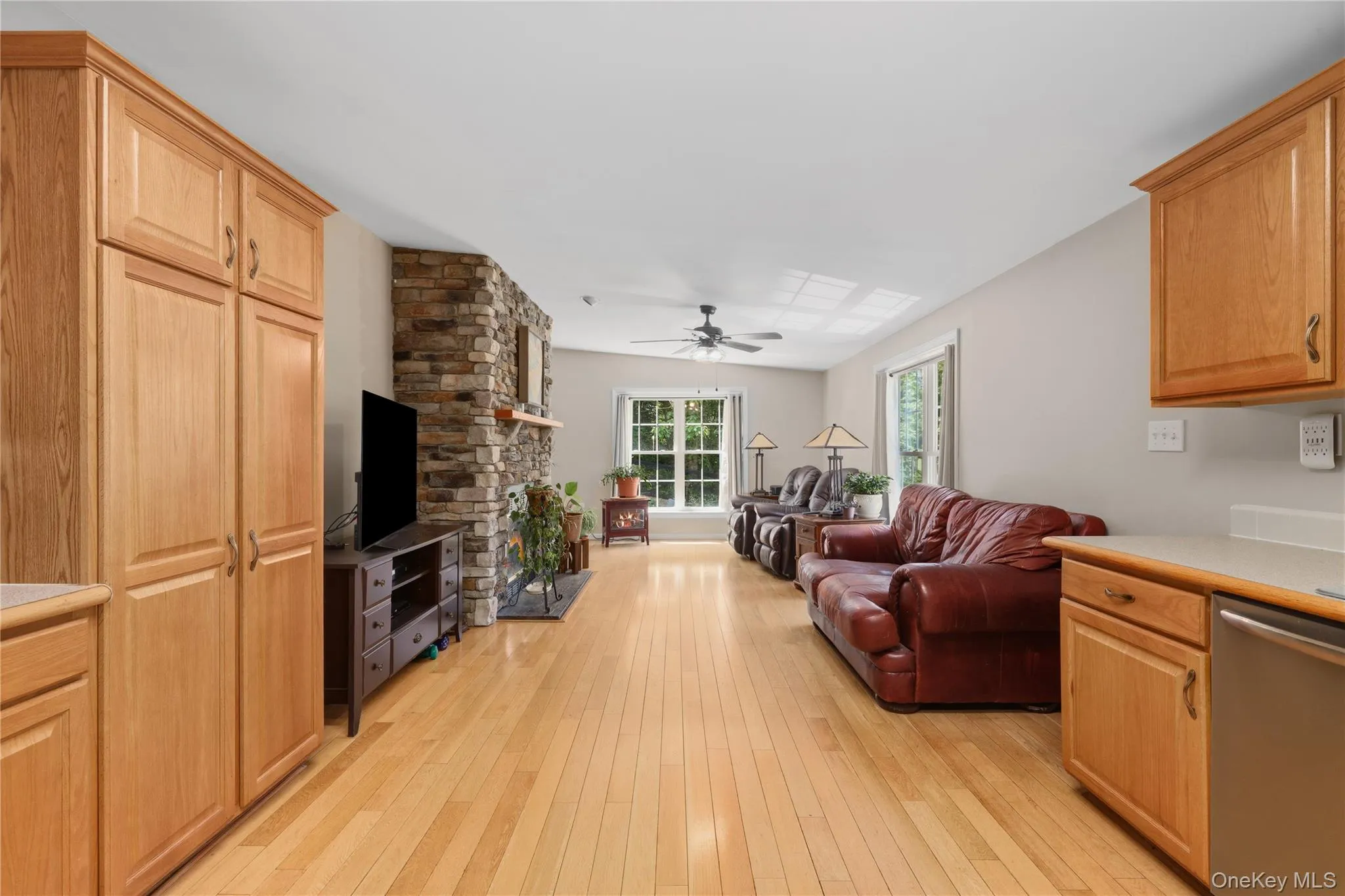 590 Farm To Market Road, Patterson, NY, 3 Bedrooms Bedrooms, 8 Rooms Rooms,2 BathroomsBathrooms,Residential,For Rent,Farm To Market,0,1003871 590 Farm To Market Road, Patterson, NY, 3 Bedrooms Bedrooms, 8 Rooms Rooms,2 BathroomsBathrooms,Residential,For Rent,Farm To Market,0,1003871
