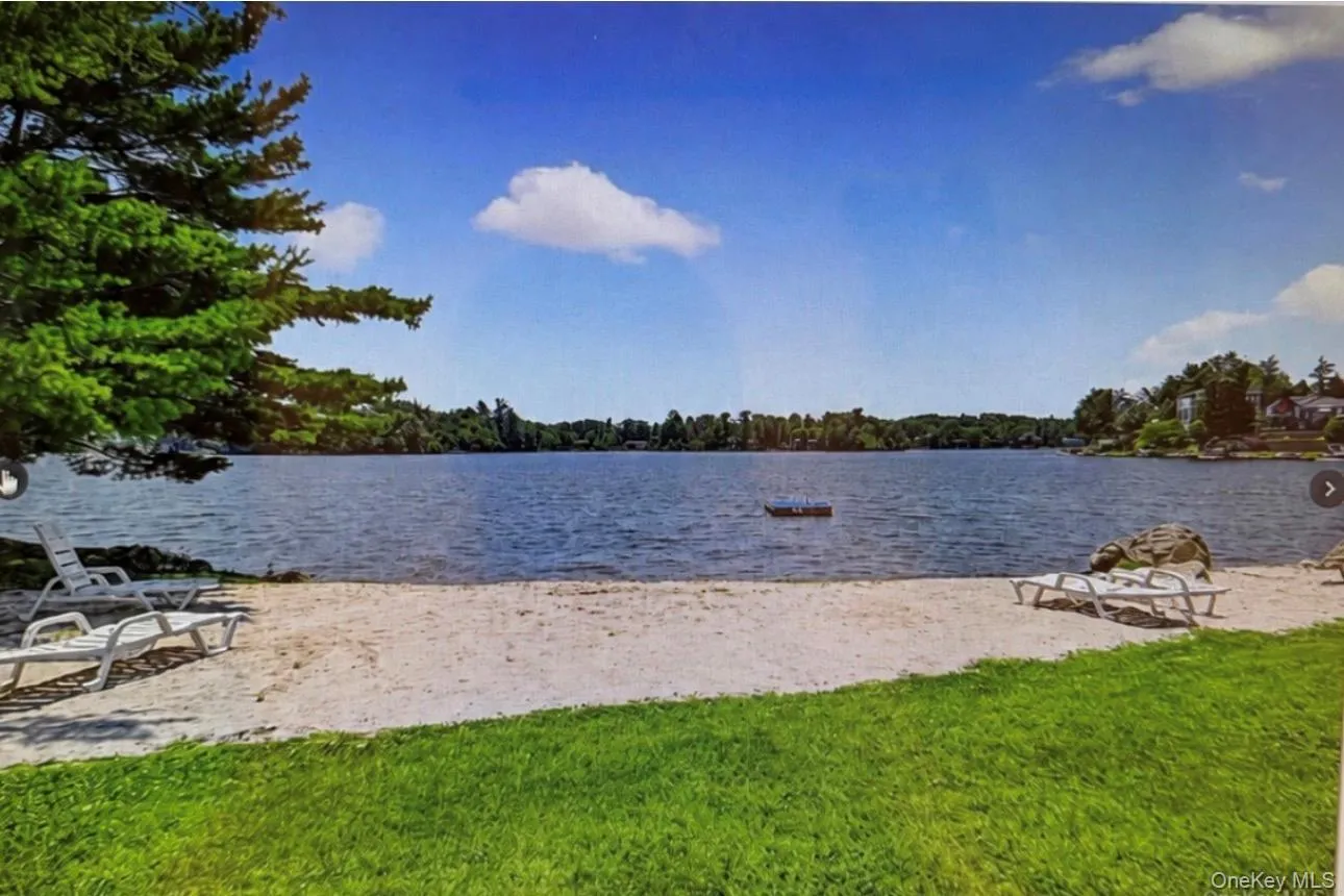 386 Lake Louise Marie Road, Thompson, NY, 3 Bedrooms Bedrooms, 7 Rooms Rooms,2 BathroomsBathrooms,Residential,For Rent,Lake Louise Marie,0,1003872 386 Lake Louise Marie Road, Thompson, NY, 3 Bedrooms Bedrooms, 7 Rooms Rooms,2 BathroomsBathrooms,Residential,For Rent,Lake Louise Marie,0,1003872