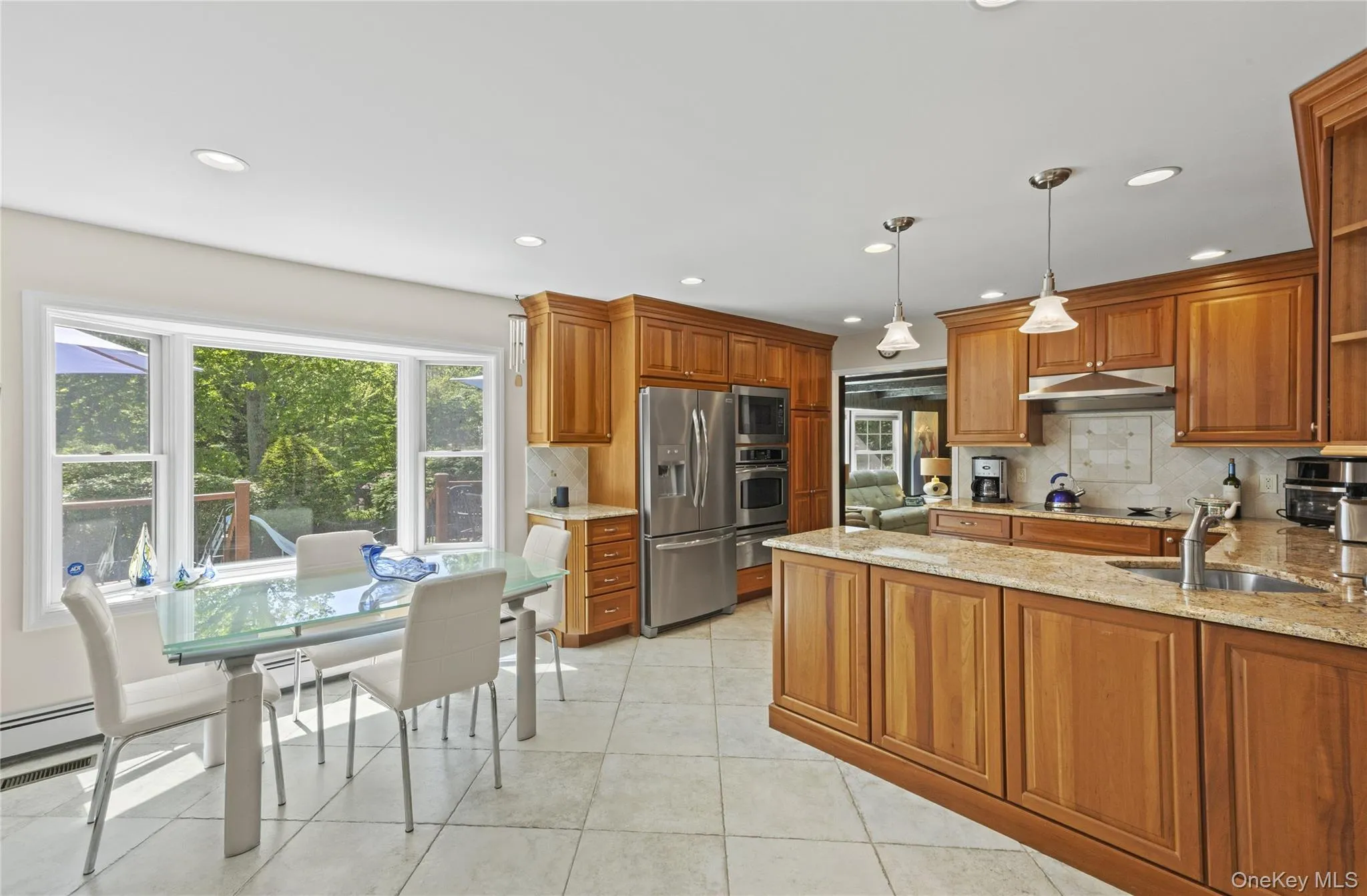 12 Deer Path, Brookhaven, NY, 5 Bedrooms Bedrooms, 9 Rooms Rooms,3 BathroomsBathrooms,Residential,For Rent,Deer,0,1003873 12 Deer Path, Brookhaven, NY, 5 Bedrooms Bedrooms, 9 Rooms Rooms,3 BathroomsBathrooms,Residential,For Rent,Deer,0,1003873