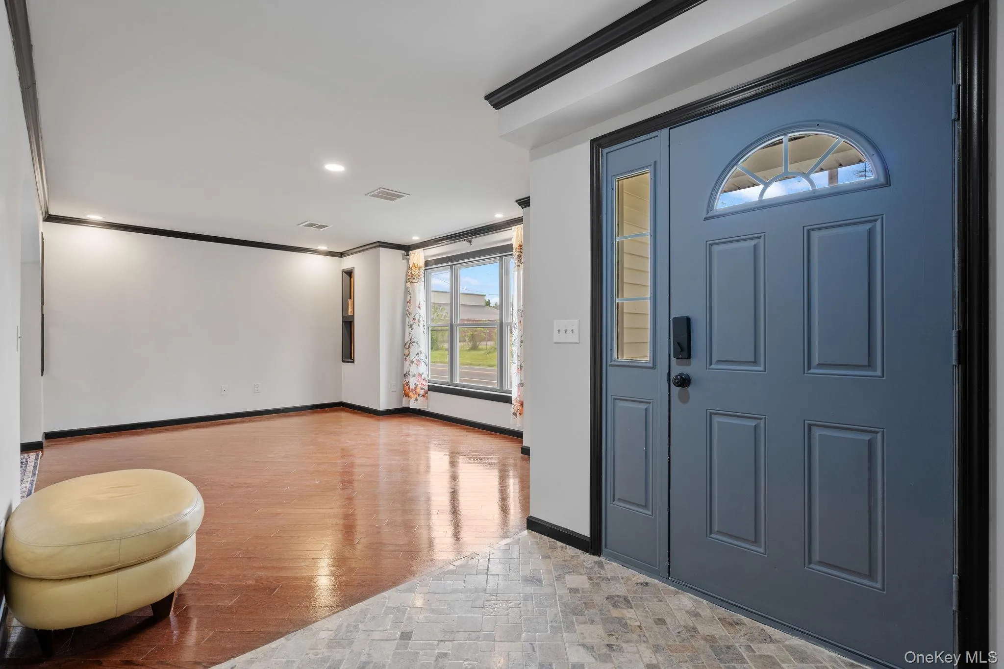 10 Taft Avenue, Newburgh (city), NY, 4 Bedrooms Bedrooms, 8 Rooms Rooms,2 BathroomsBathrooms,Residential,For Rent,Taft,0,1003880 10 Taft Avenue, Newburgh (city), NY, 4 Bedrooms Bedrooms, 8 Rooms Rooms,2 BathroomsBathrooms,Residential,For Rent,Taft,0,1003880