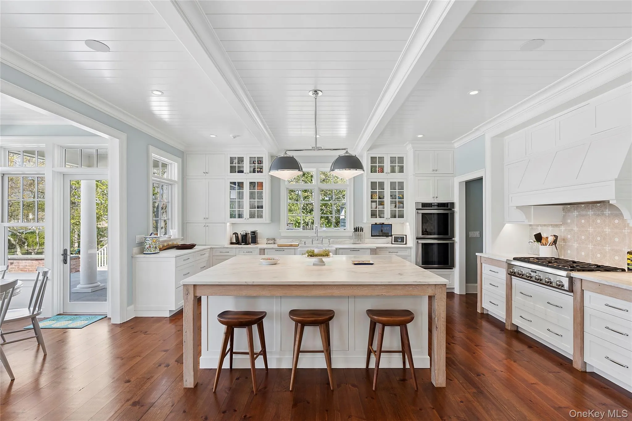 43 Old Main Road, Southampton, NY, 5 Bedrooms Bedrooms, 16 Rooms Rooms,4 BathroomsBathrooms,Residential,For Rent,Old Main,0,1003881 43 Old Main Road, Southampton, NY, 5 Bedrooms Bedrooms, 16 Rooms Rooms,4 BathroomsBathrooms,Residential,For Rent,Old Main,0,1003881