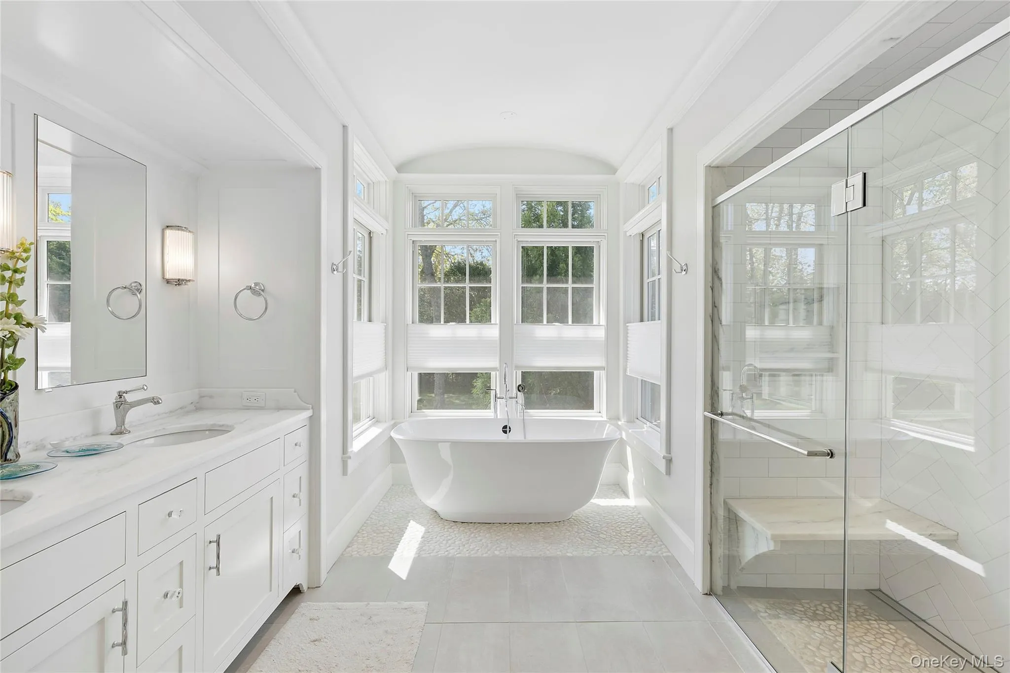 43 Old Main Road, Southampton, NY, 5 Bedrooms Bedrooms, 16 Rooms Rooms,4 BathroomsBathrooms,Residential,For Rent,Old Main,0,1003881 43 Old Main Road, Southampton, NY, 5 Bedrooms Bedrooms, 16 Rooms Rooms,4 BathroomsBathrooms,Residential,For Rent,Old Main,0,1003881