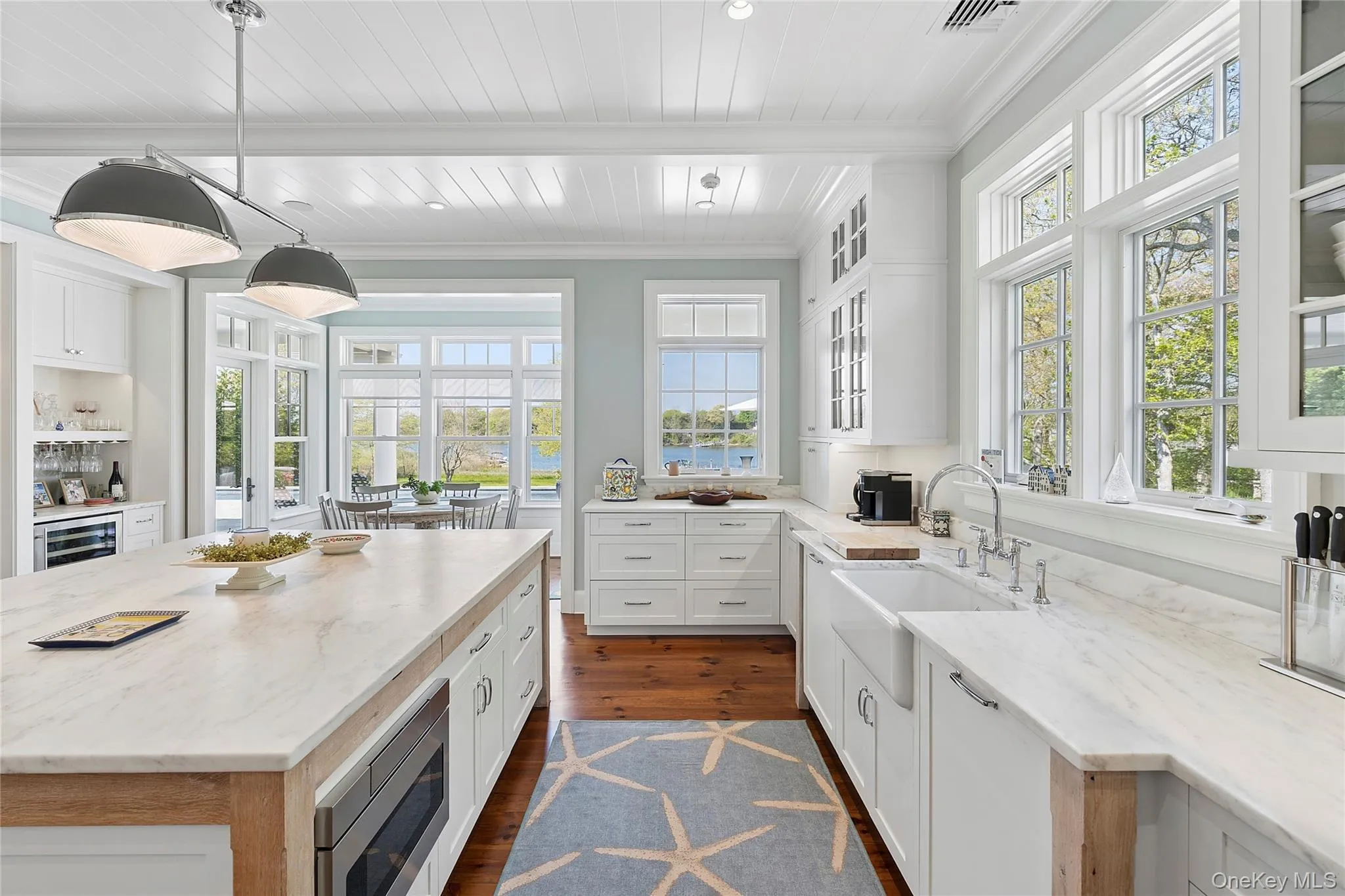 43 Old Main Road, Southampton, NY, 5 Bedrooms Bedrooms, 16 Rooms Rooms,4 BathroomsBathrooms,Residential,For Rent,Old Main,0,1003881 43 Old Main Road, Southampton, NY, 5 Bedrooms Bedrooms, 16 Rooms Rooms,4 BathroomsBathrooms,Residential,For Rent,Old Main,0,1003881