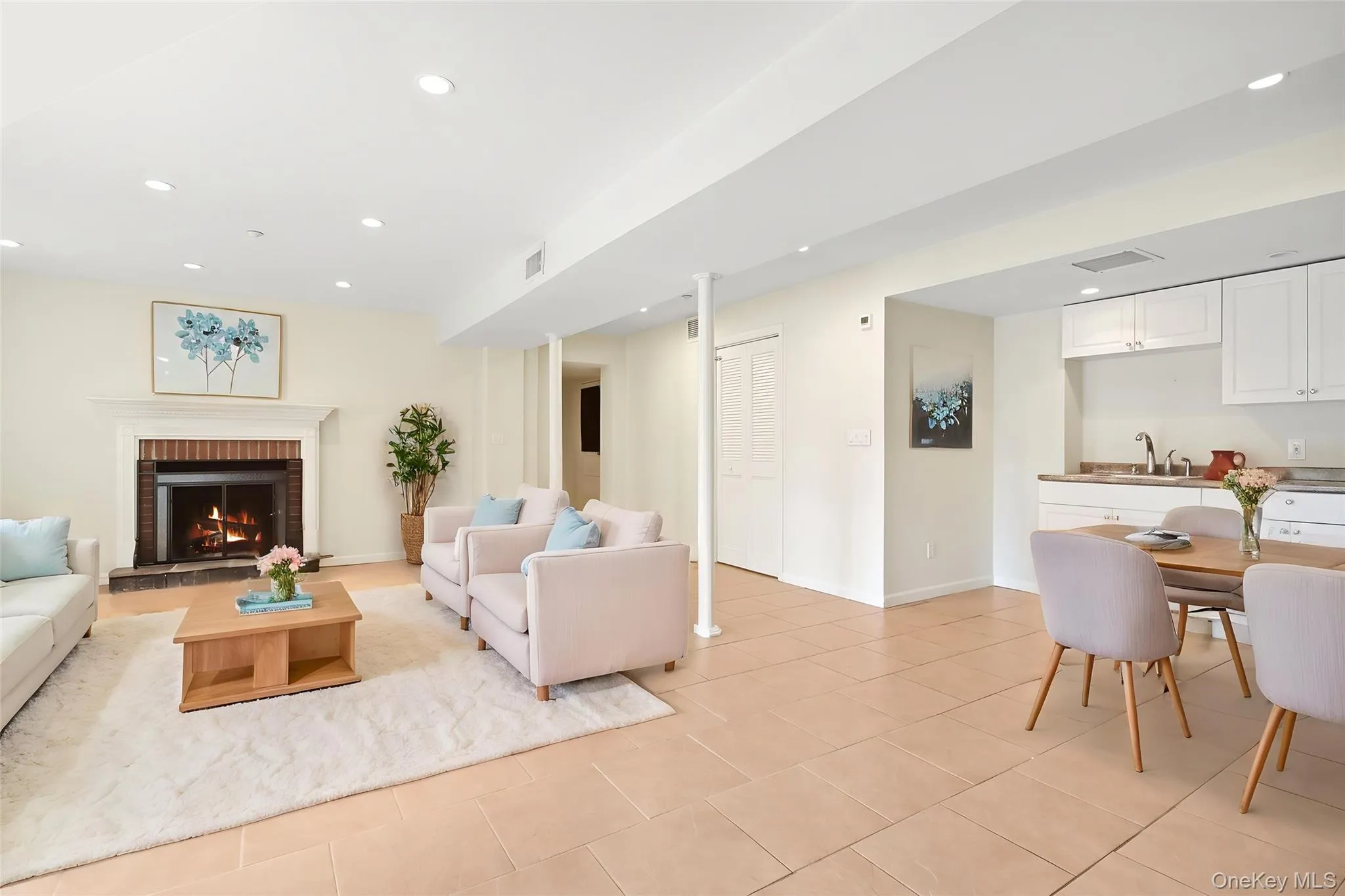 Recreation Room Virtually Staged Recreation Room Virtually Staged