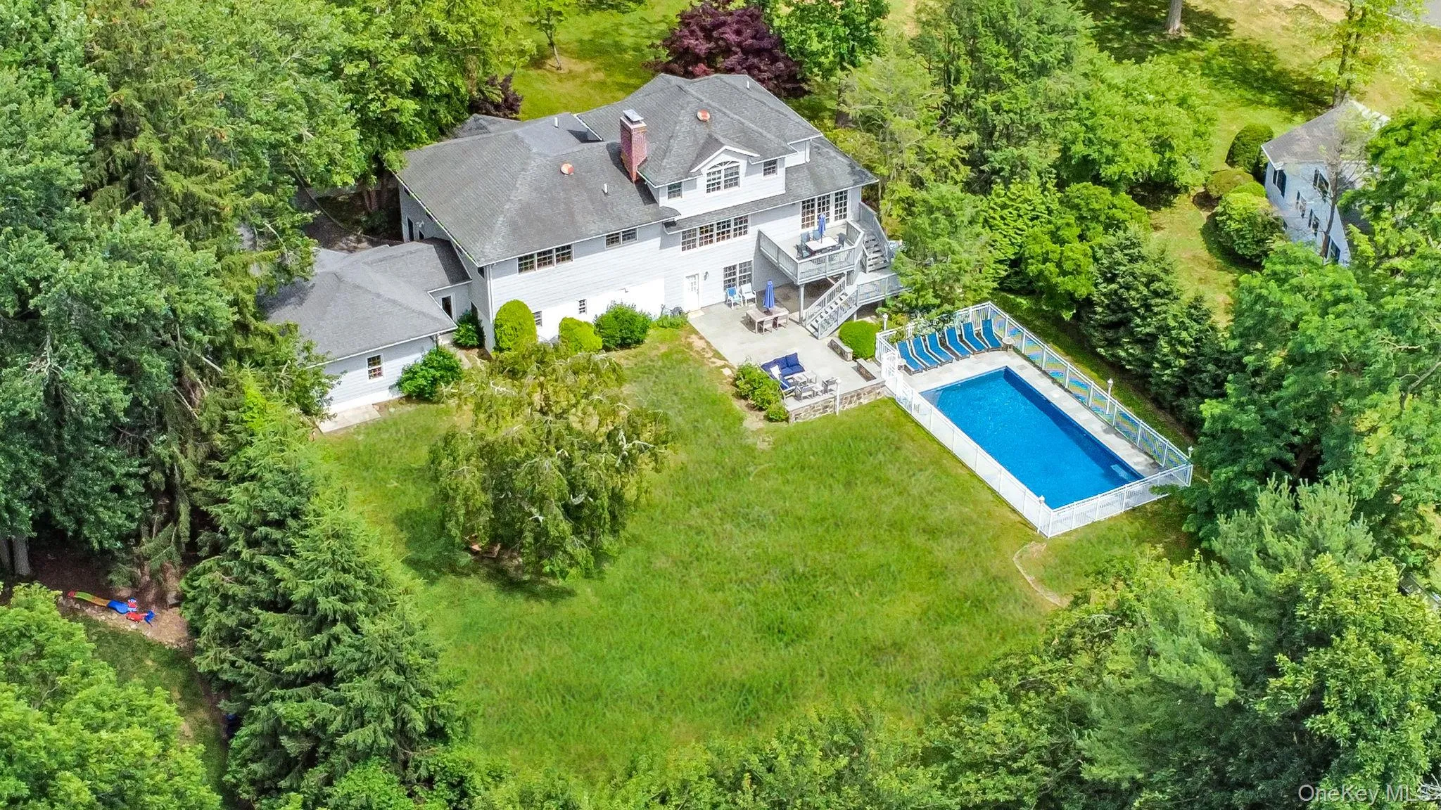 26 Century Ridge Road, Harrison, NY, 4 Bedrooms Bedrooms, 11 Rooms Rooms,4 BathroomsBathrooms,Residential,For Rent,Century Ridge,0,KEY1003883 26 Century Ridge Road, Harrison, NY, 4 Bedrooms Bedrooms, 11 Rooms Rooms,4 BathroomsBathrooms,Residential,For Rent,Century Ridge,0,KEY1003883