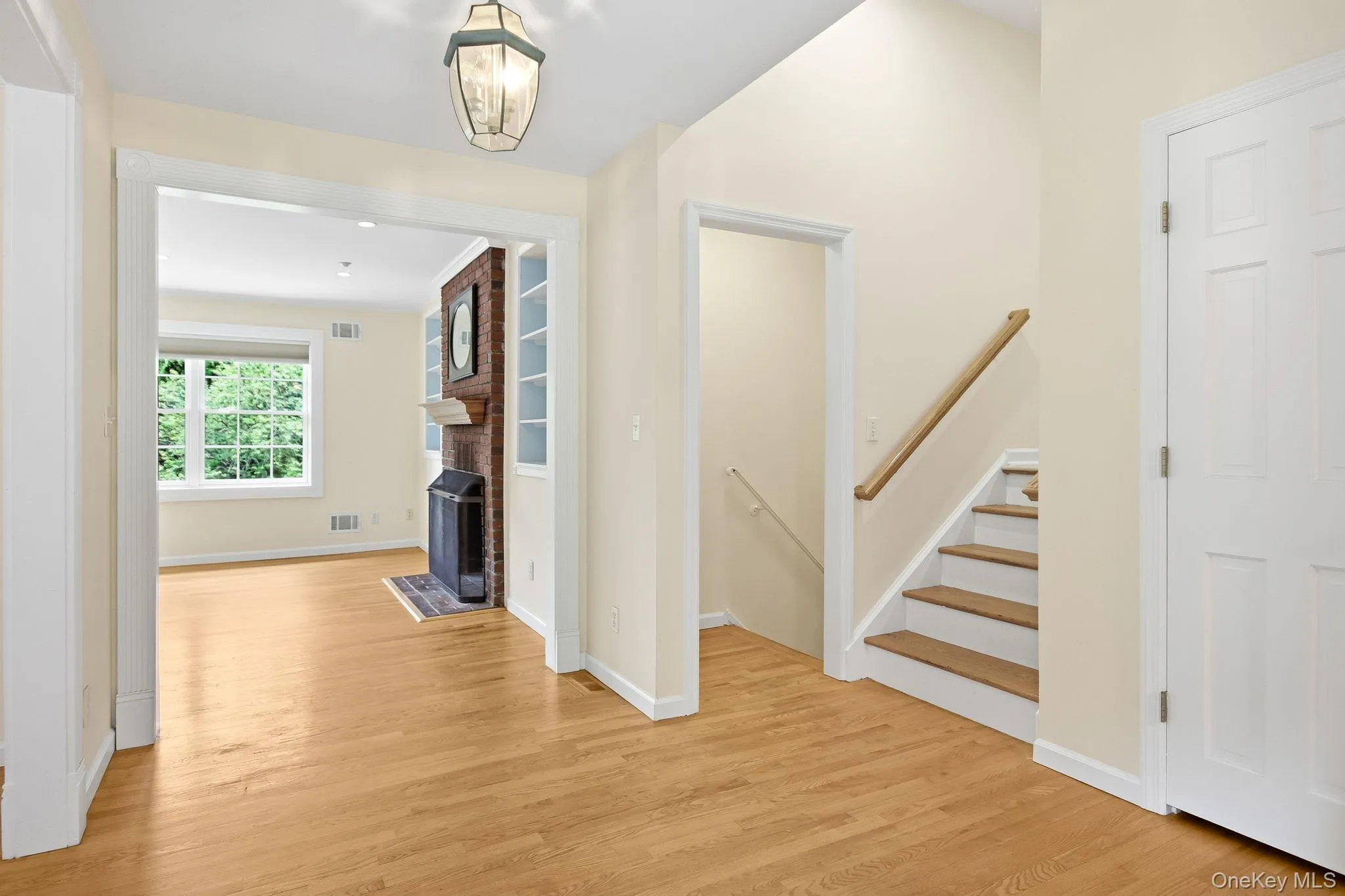 26 Century Ridge Road, Harrison, NY, 4 Bedrooms Bedrooms, 11 Rooms Rooms,4 BathroomsBathrooms,Residential,For Rent,Century Ridge,0,KEY1003883 26 Century Ridge Road, Harrison, NY, 4 Bedrooms Bedrooms, 11 Rooms Rooms,4 BathroomsBathrooms,Residential,For Rent,Century Ridge,0,KEY1003883
