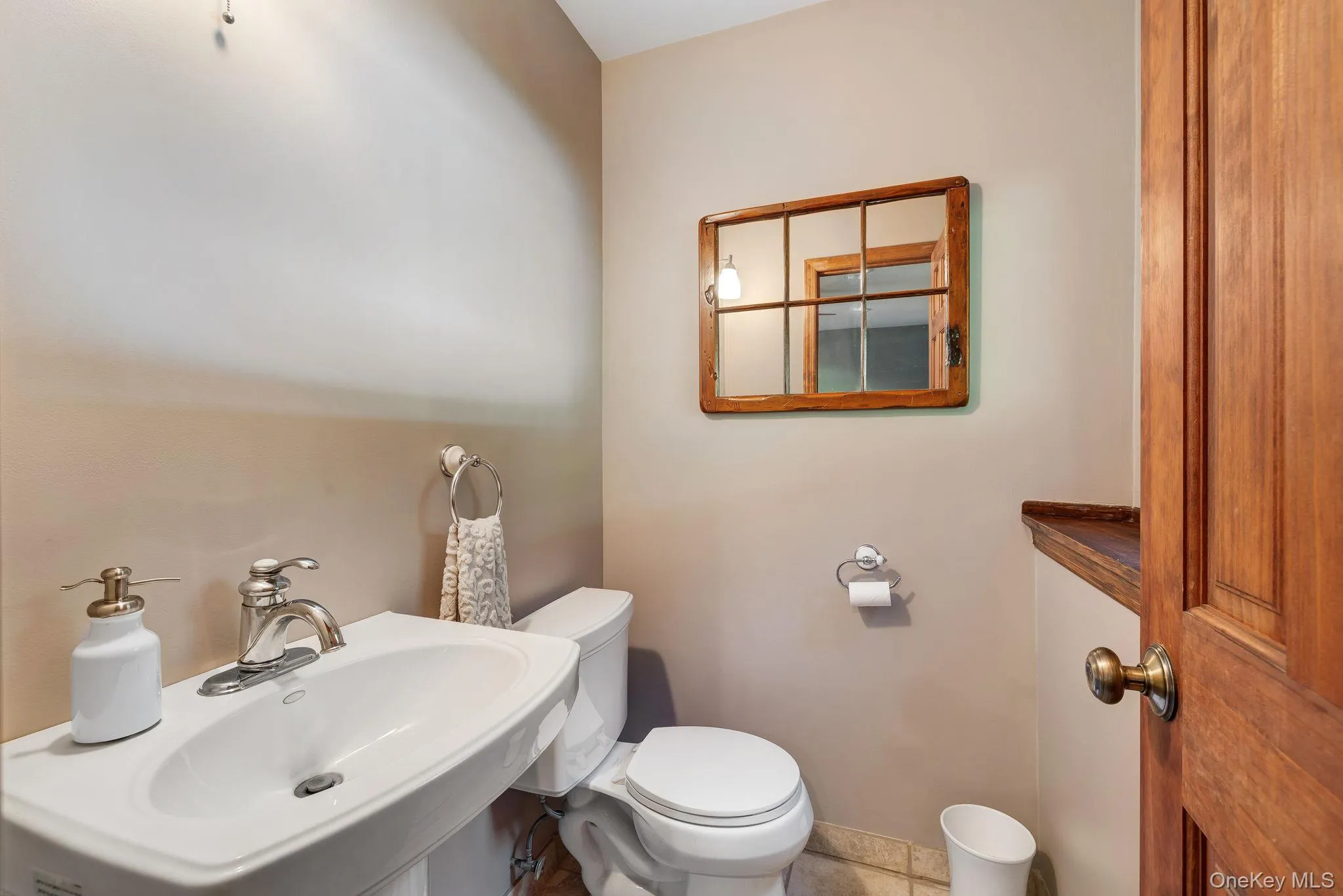 1480 State Route 17A, Warwick (town), NY, 3 Bedrooms Bedrooms, 10 Rooms Rooms,2 BathroomsBathrooms,Residential,For Rent,State Route 17A,0,1003885 1480 State Route 17A, Warwick (town), NY, 3 Bedrooms Bedrooms, 10 Rooms Rooms,2 BathroomsBathrooms,Residential,For Rent,State Route 17A,0,1003885