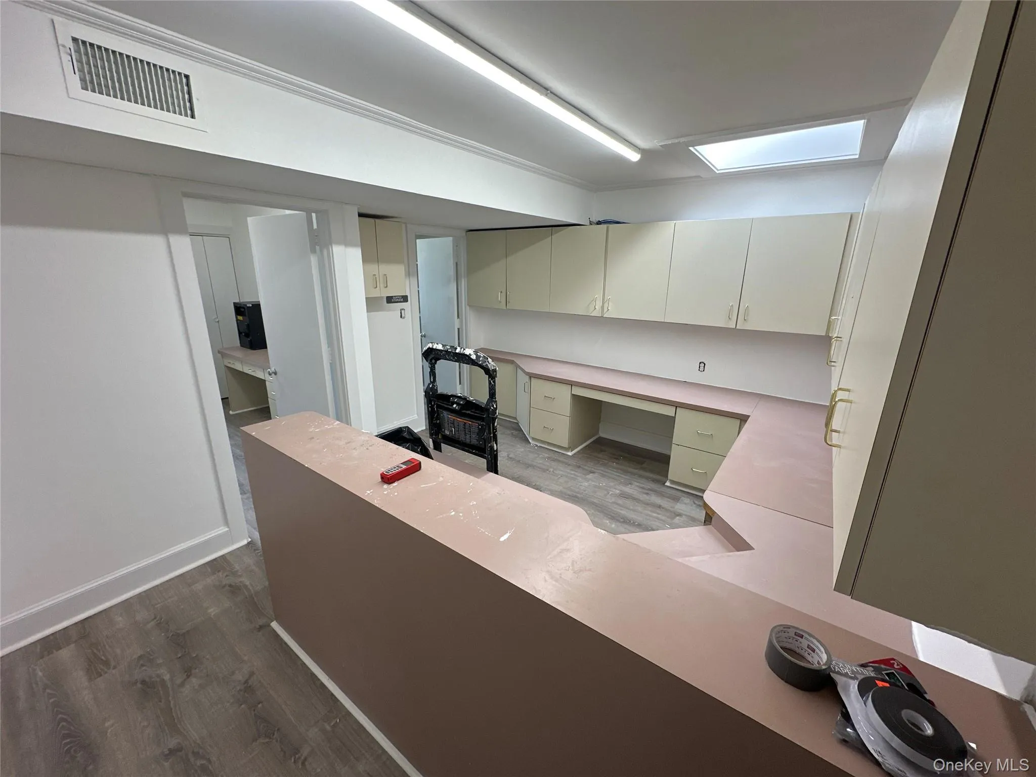 155 Merrick Road, Hempstead, NY, ,Commercial Lease,For Rent,Merrick,0,1003889 155 Merrick Road, Hempstead, NY, ,Commercial Lease,For Rent,Merrick,0,1003889