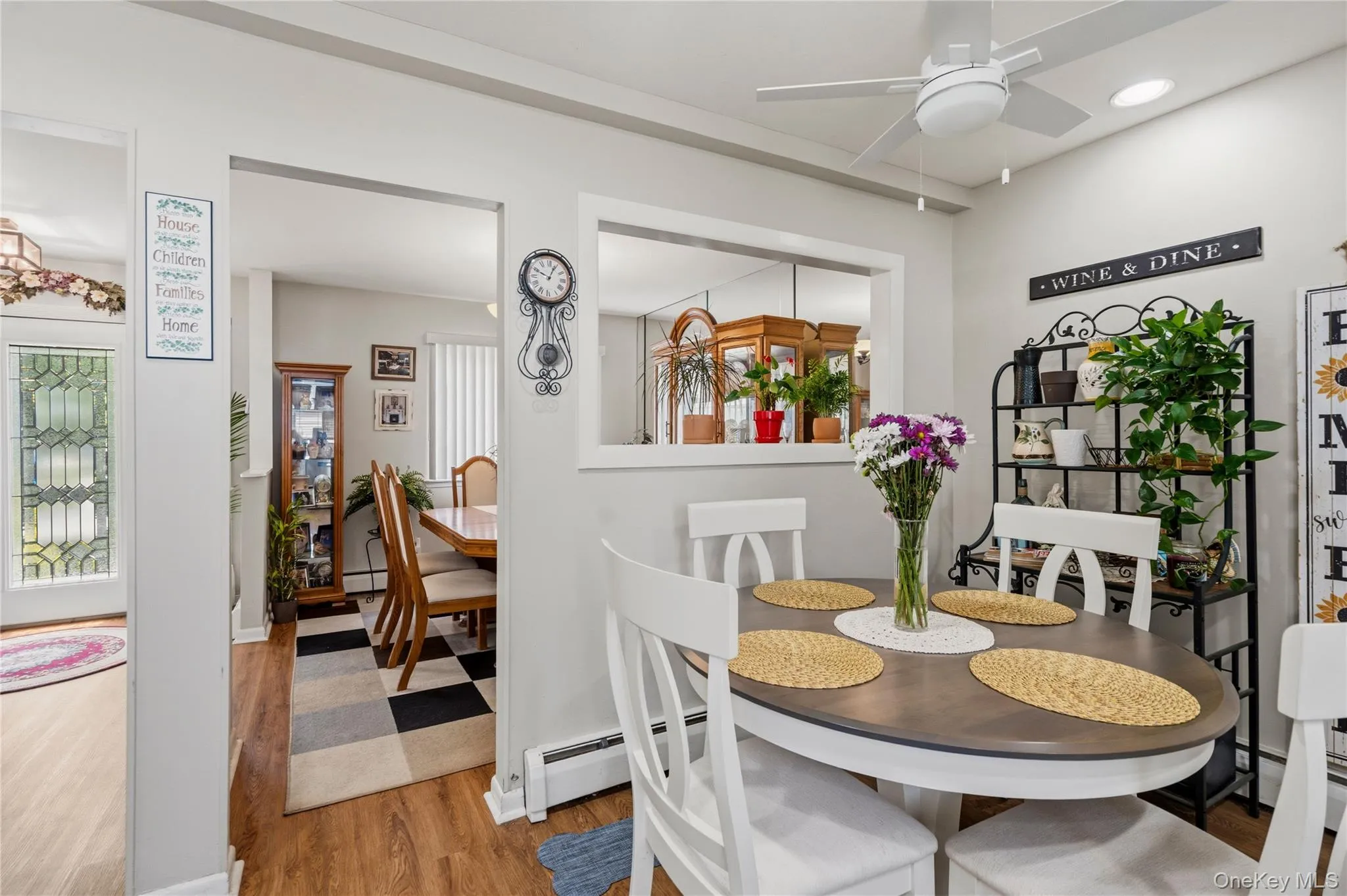 107 Clinton Avenue, Brookhaven, NY, 3 Bedrooms Bedrooms, 8 Rooms Rooms,1 BathroomBathrooms,Residential,For Rent,Clinton,0,1003891 107 Clinton Avenue, Brookhaven, NY, 3 Bedrooms Bedrooms, 8 Rooms Rooms,1 BathroomBathrooms,Residential,For Rent,Clinton,0,1003891