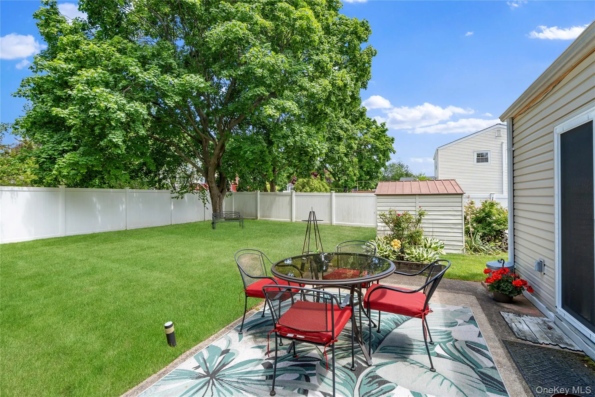 107 Clinton Avenue, Brookhaven, NY, 3 Bedrooms Bedrooms, 8 Rooms Rooms,1 BathroomBathrooms,Residential,For Rent,Clinton,0,1003891 107 Clinton Avenue, Brookhaven, NY, 3 Bedrooms Bedrooms, 8 Rooms Rooms,1 BathroomBathrooms,Residential,For Rent,Clinton,0,1003891