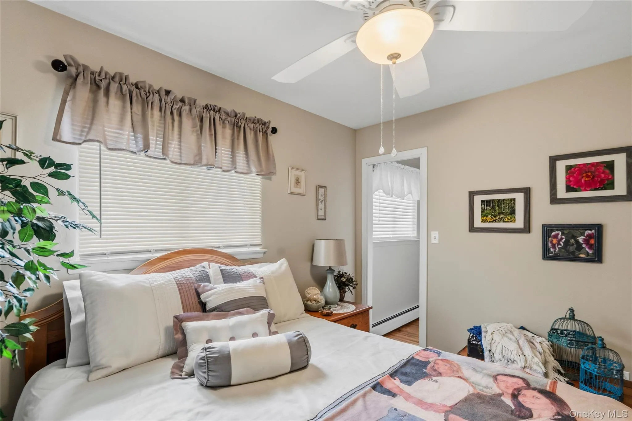 107 Clinton Avenue, Brookhaven, NY, 3 Bedrooms Bedrooms, 8 Rooms Rooms,1 BathroomBathrooms,Residential,For Rent,Clinton,0,1003891 107 Clinton Avenue, Brookhaven, NY, 3 Bedrooms Bedrooms, 8 Rooms Rooms,1 BathroomBathrooms,Residential,For Rent,Clinton,0,1003891