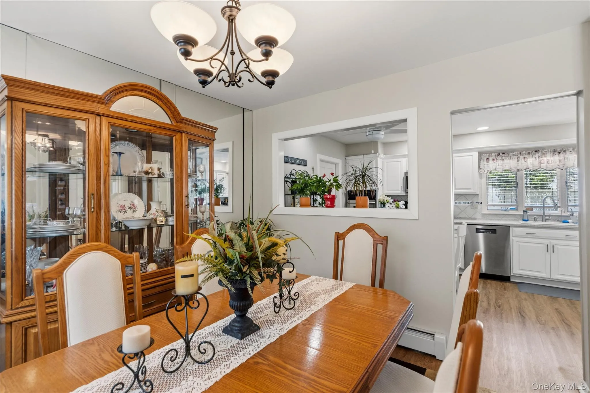 107 Clinton Avenue, Brookhaven, NY, 3 Bedrooms Bedrooms, 8 Rooms Rooms,1 BathroomBathrooms,Residential,For Rent,Clinton,0,1003891 107 Clinton Avenue, Brookhaven, NY, 3 Bedrooms Bedrooms, 8 Rooms Rooms,1 BathroomBathrooms,Residential,For Rent,Clinton,0,1003891