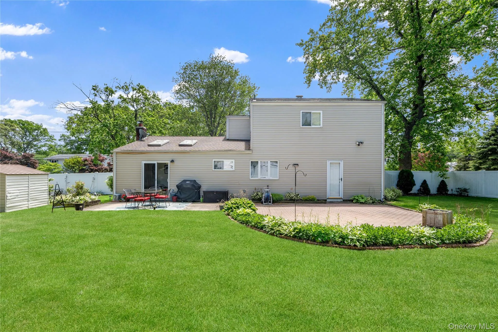 107 Clinton Avenue, Brookhaven, NY, 3 Bedrooms Bedrooms, 8 Rooms Rooms,1 BathroomBathrooms,Residential,For Rent,Clinton,0,1003891 107 Clinton Avenue, Brookhaven, NY, 3 Bedrooms Bedrooms, 8 Rooms Rooms,1 BathroomBathrooms,Residential,For Rent,Clinton,0,1003891