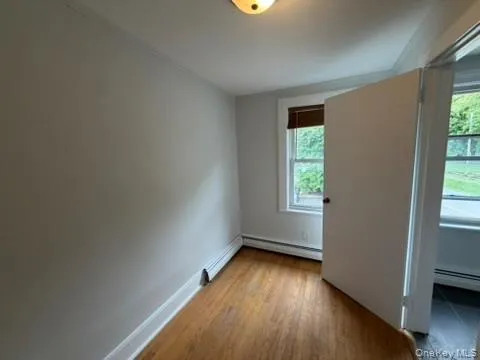 554 Main, Beacon, NY, 1 Bedroom Bedrooms, 6 Rooms Rooms,1 BathroomBathrooms,Residential Lease,For Rent,Main,0,1003893 554 Main, Beacon, NY, 1 Bedroom Bedrooms, 6 Rooms Rooms,1 BathroomBathrooms,Residential Lease,For Rent,Main,0,1003893