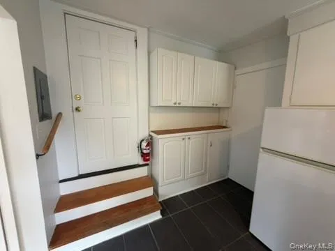 554 Main, Beacon, NY, 1 Bedroom Bedrooms, 6 Rooms Rooms,1 BathroomBathrooms,Residential Lease,For Rent,Main,0,1003893 554 Main, Beacon, NY, 1 Bedroom Bedrooms, 6 Rooms Rooms,1 BathroomBathrooms,Residential Lease,For Rent,Main,0,1003893